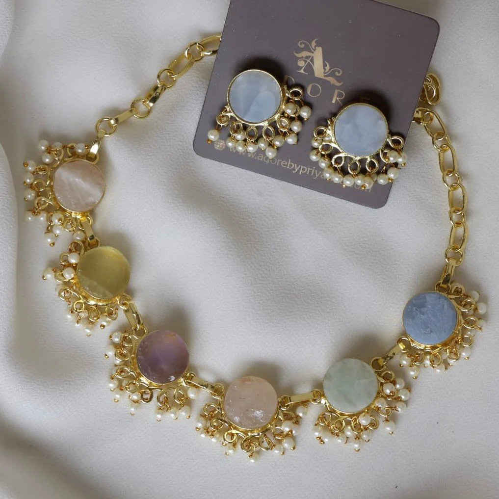 Athenea Half Pearl Neckpiece With Stud - Image 7