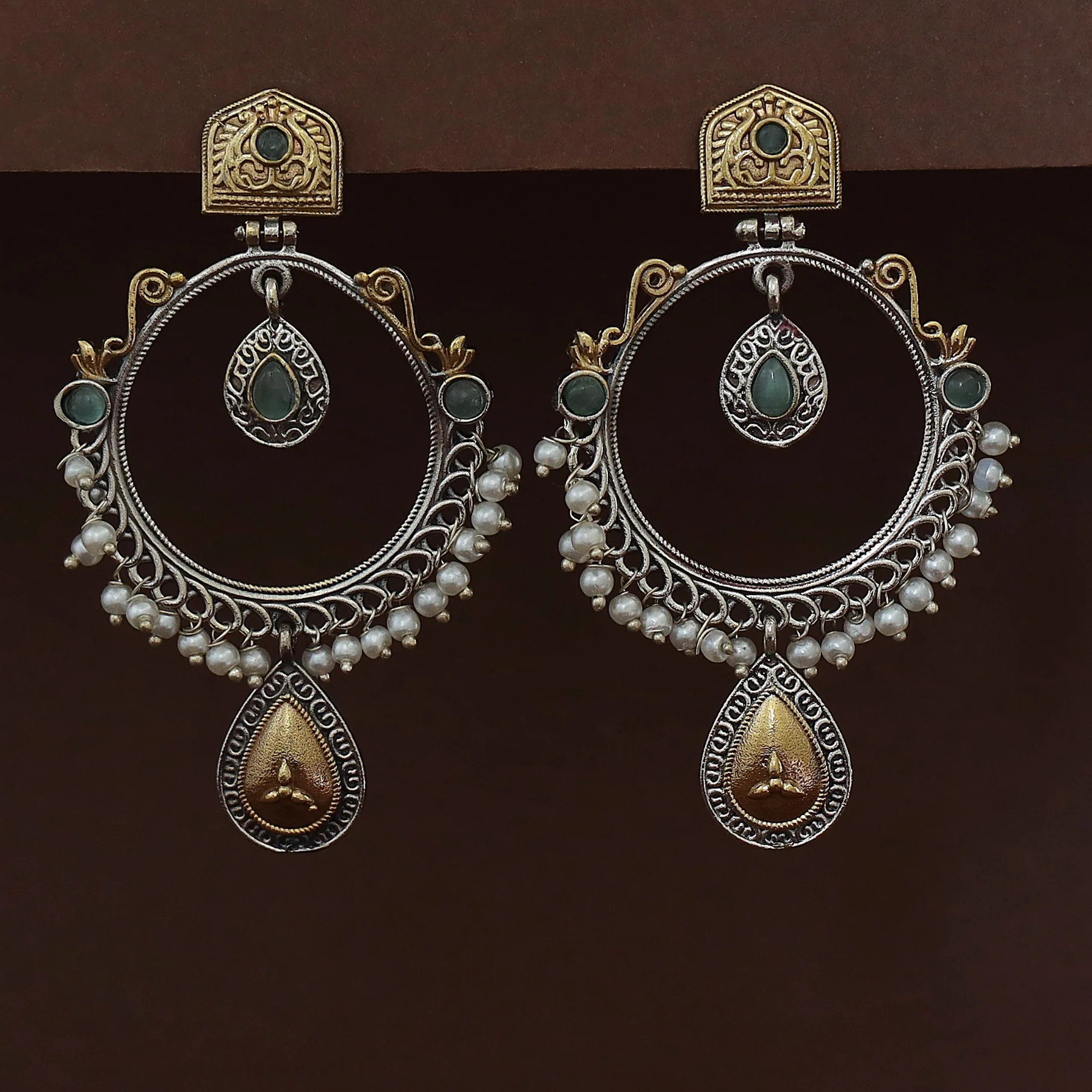 Atisha Dual Tone Circle Pearl Earring - Image 2