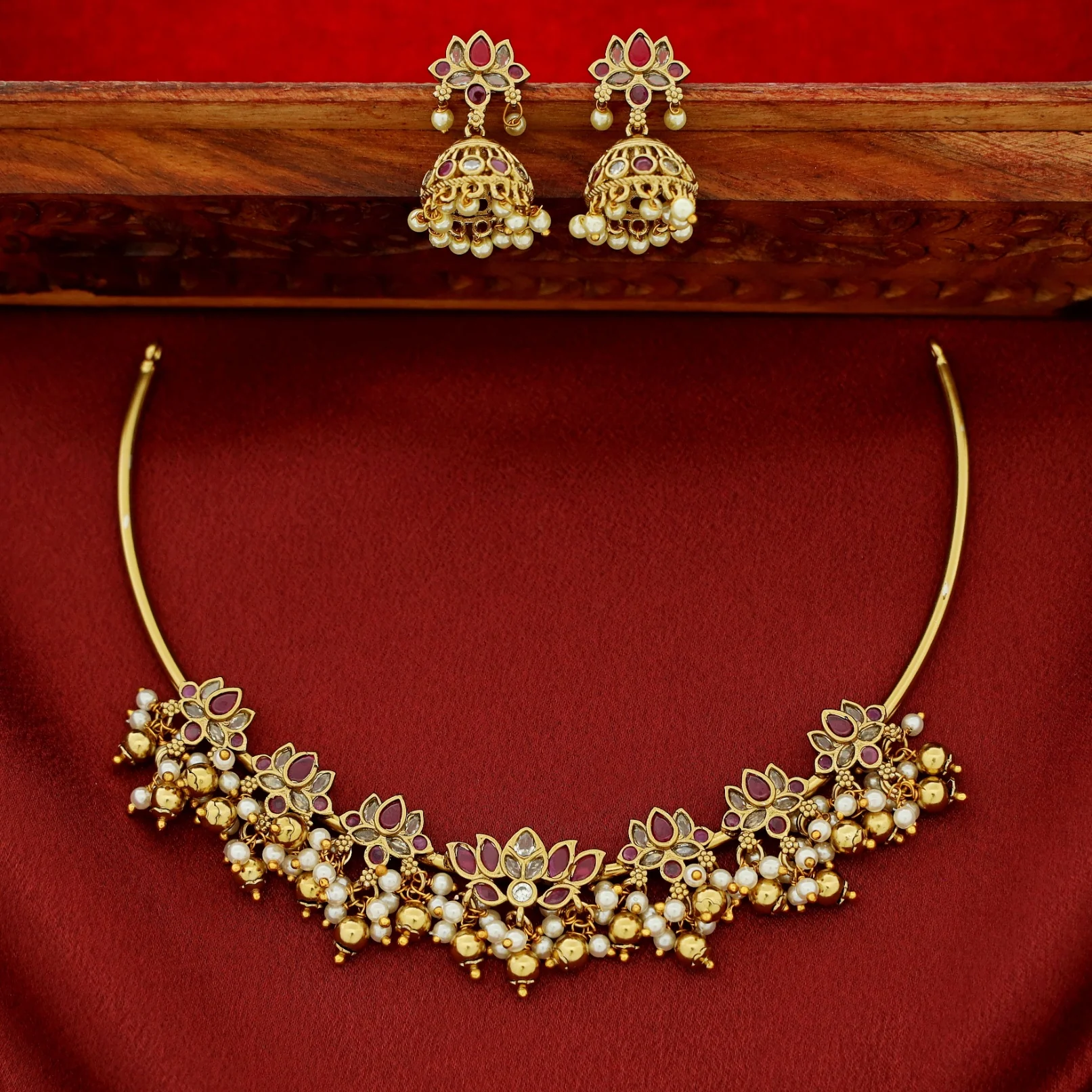Atreyi Lotus Neckpiece With Earring - Image 2