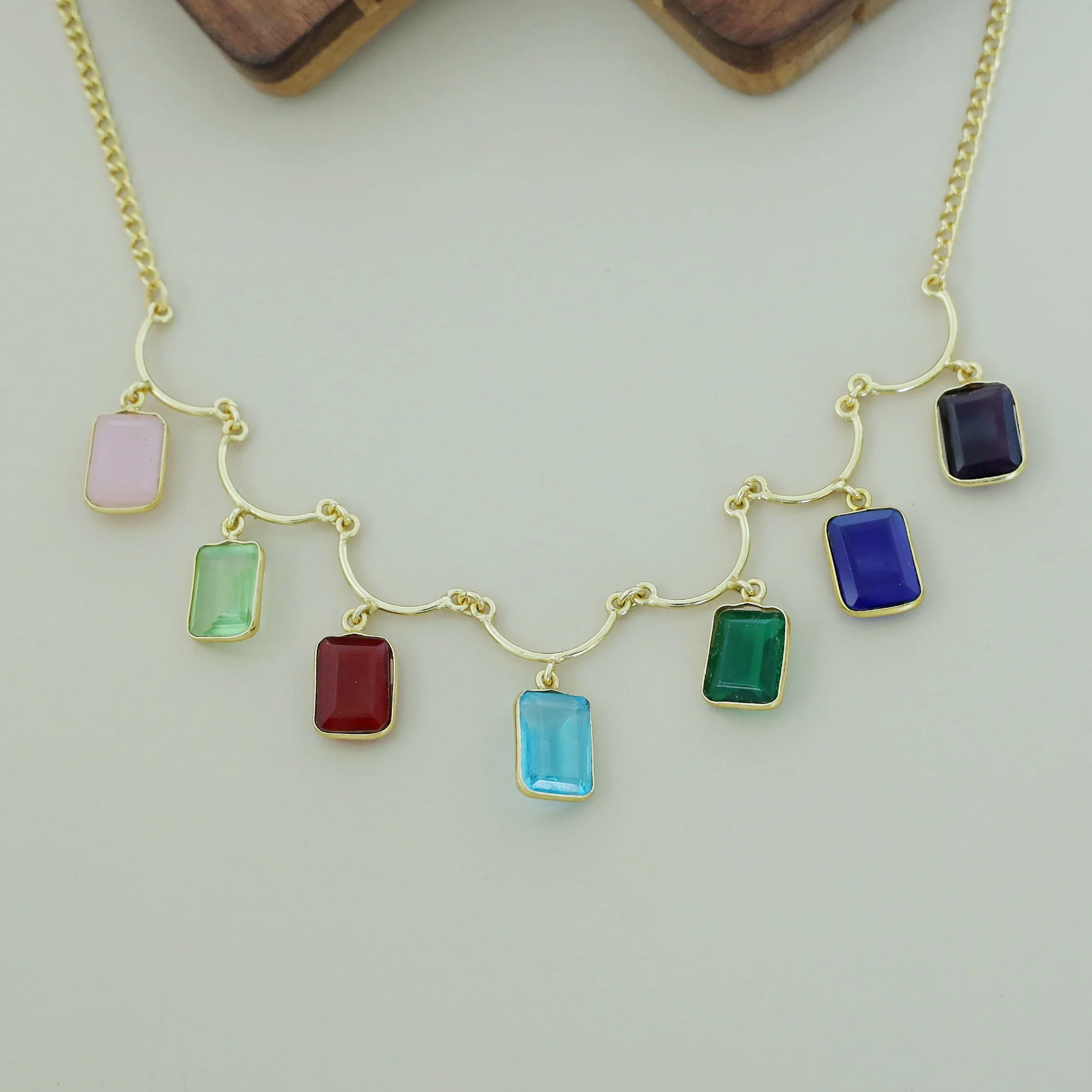 Aureliana Curvy Glossy Neckpiece - Image 2