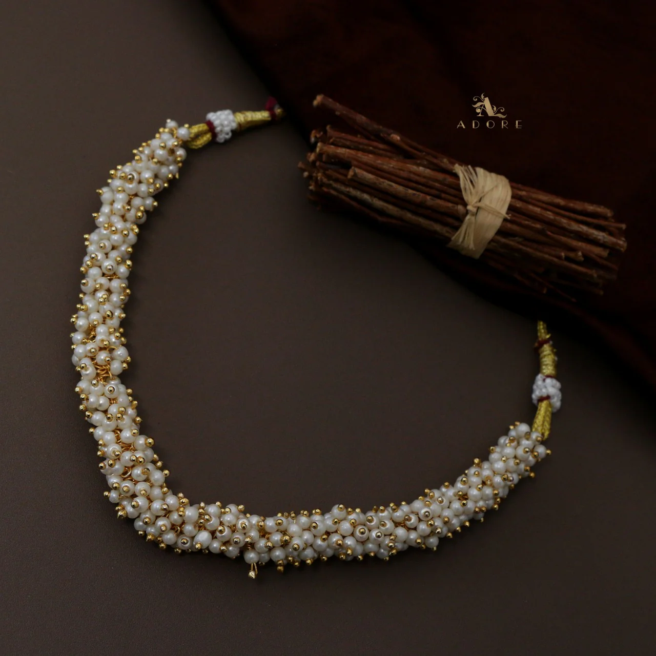 Aurelio Cluster Pearls Short Neckpiece - Image 6