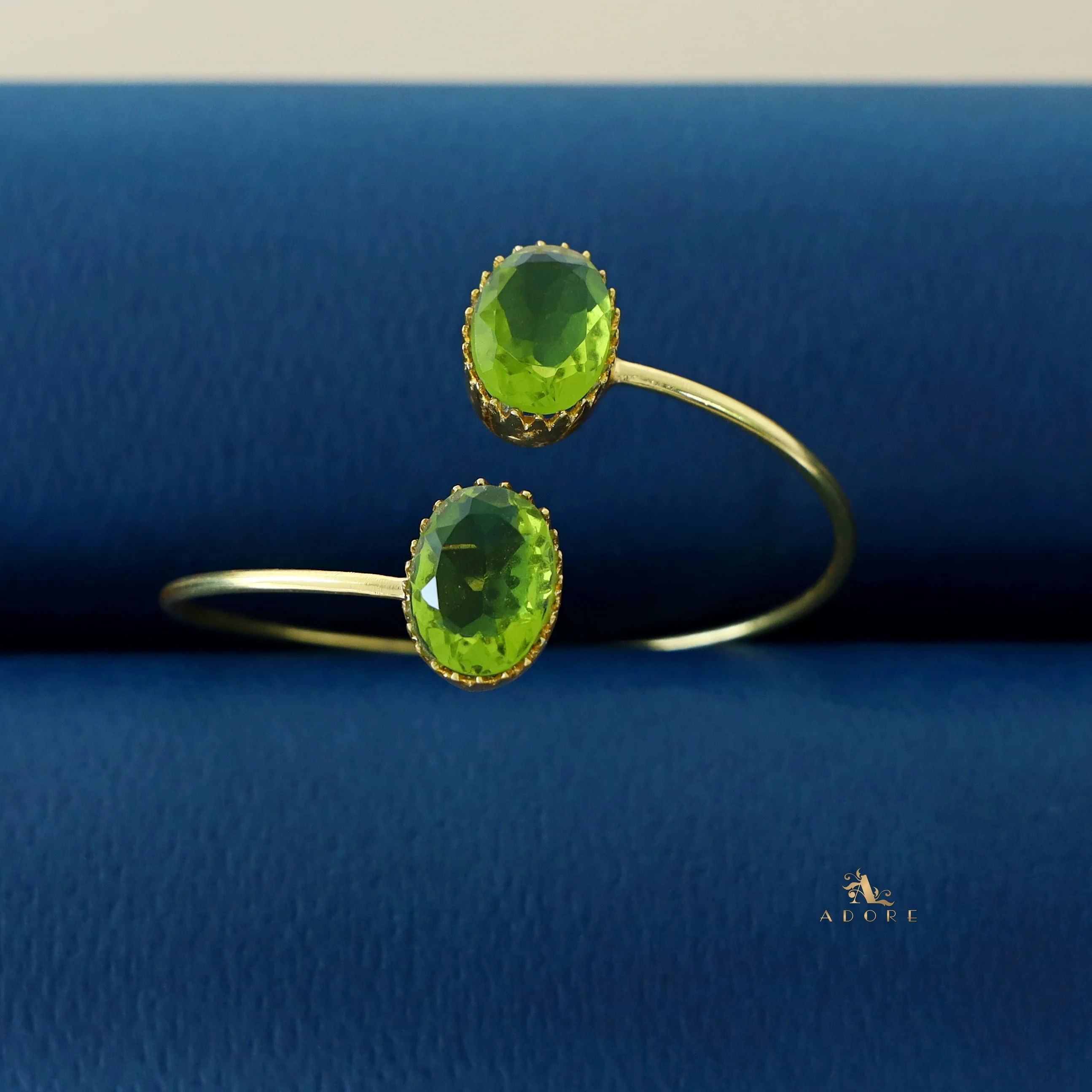 Aurora Golden Dual Oval Glossy Claw Bangle - Image 7