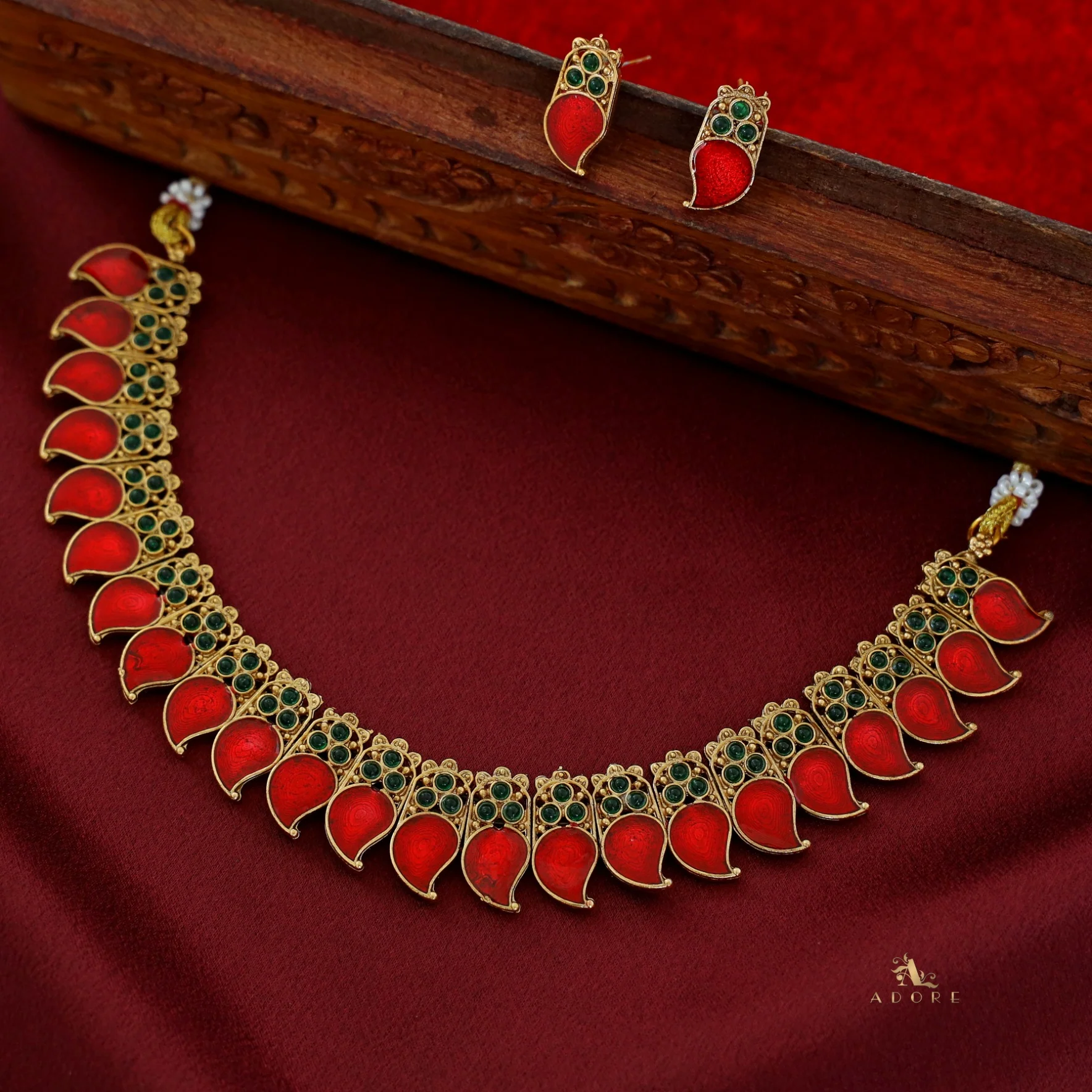 Avani Palakka Neckpiece With Earring - Image 3