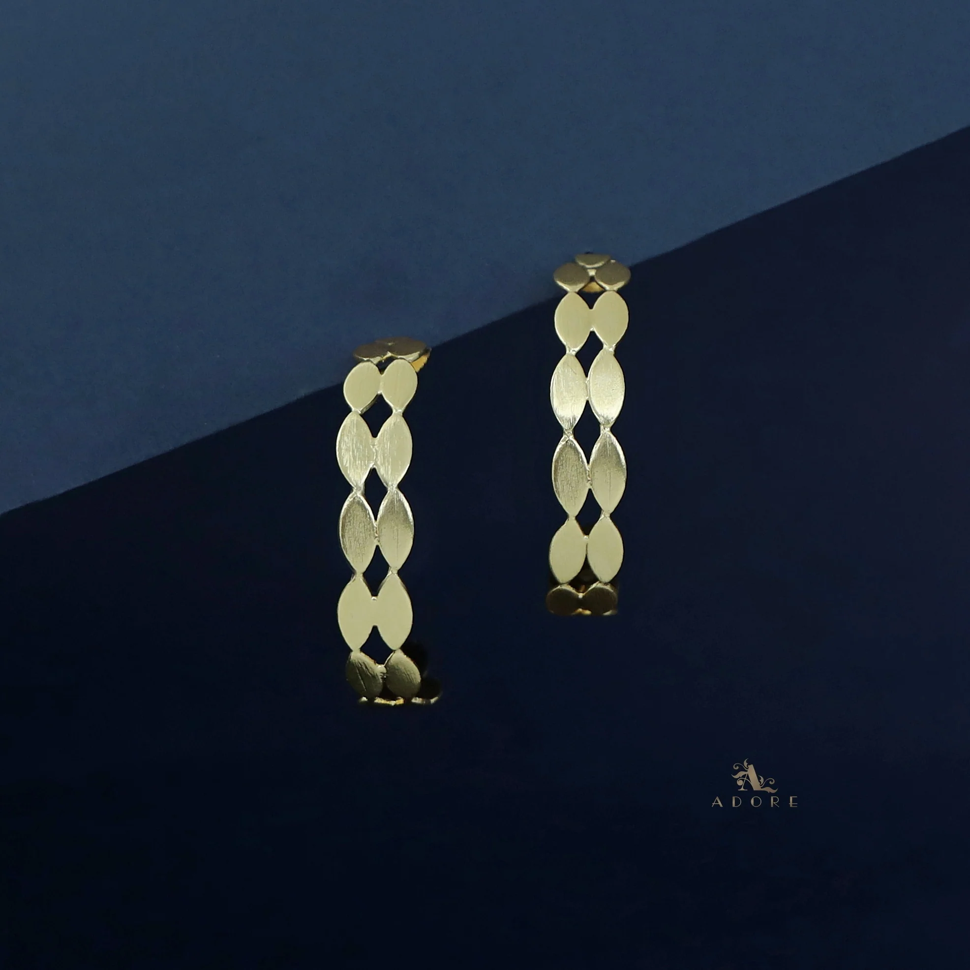Avira Golden Hoop - Image 2