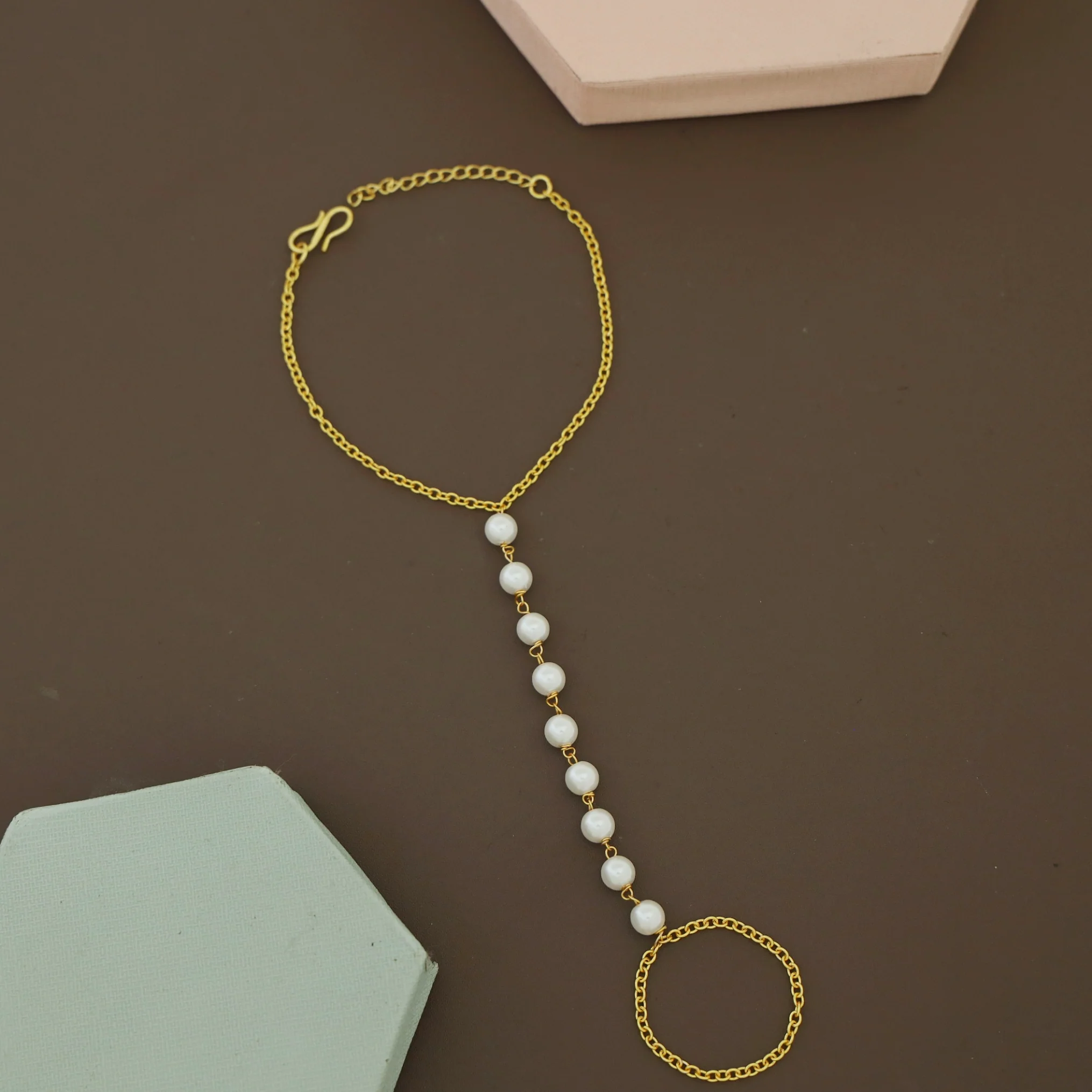 Ayana Golden Chainy Pearl Hathphool - Image 3