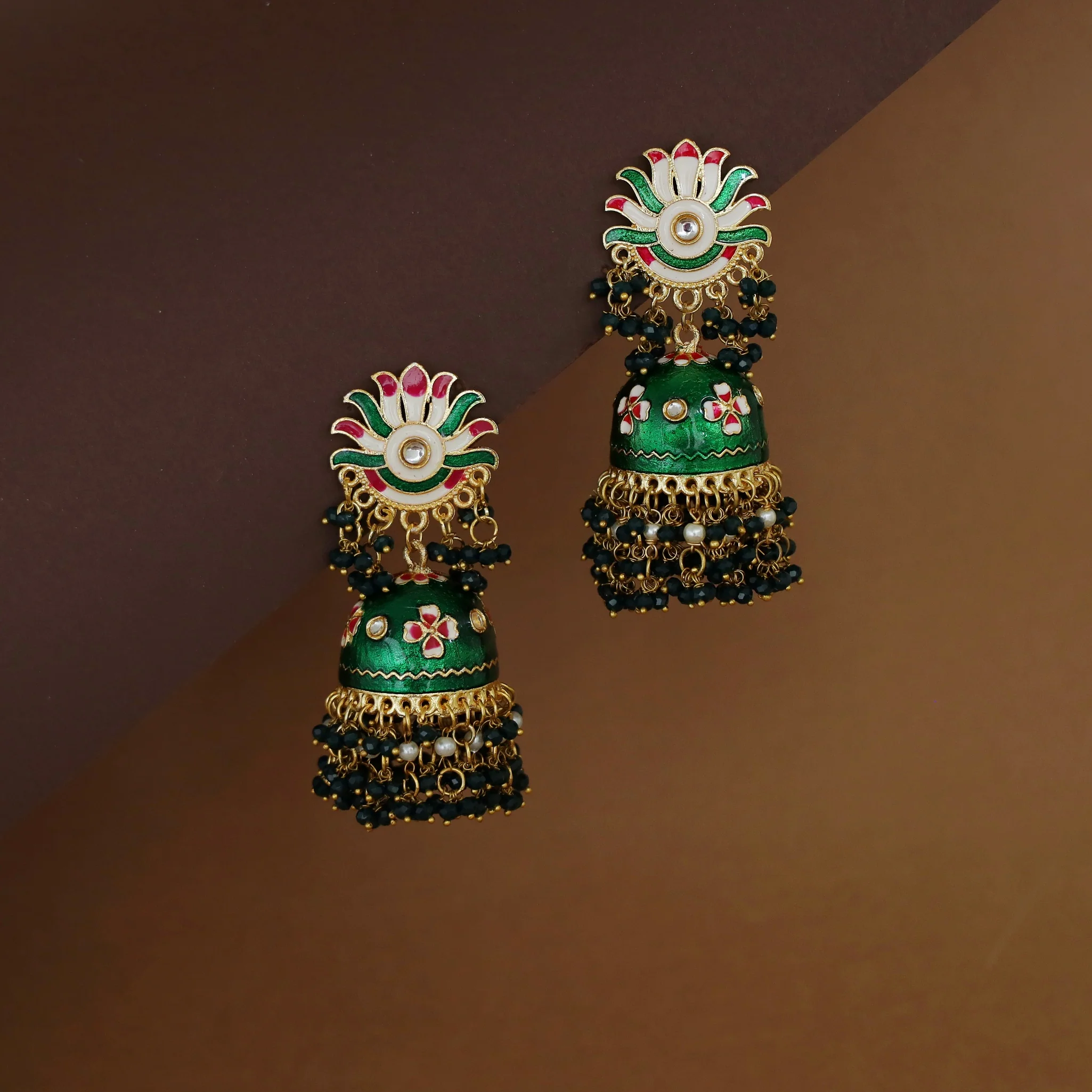 Ayshu Hand Painted Cluster Bead Kundan Jhumka - Image 4