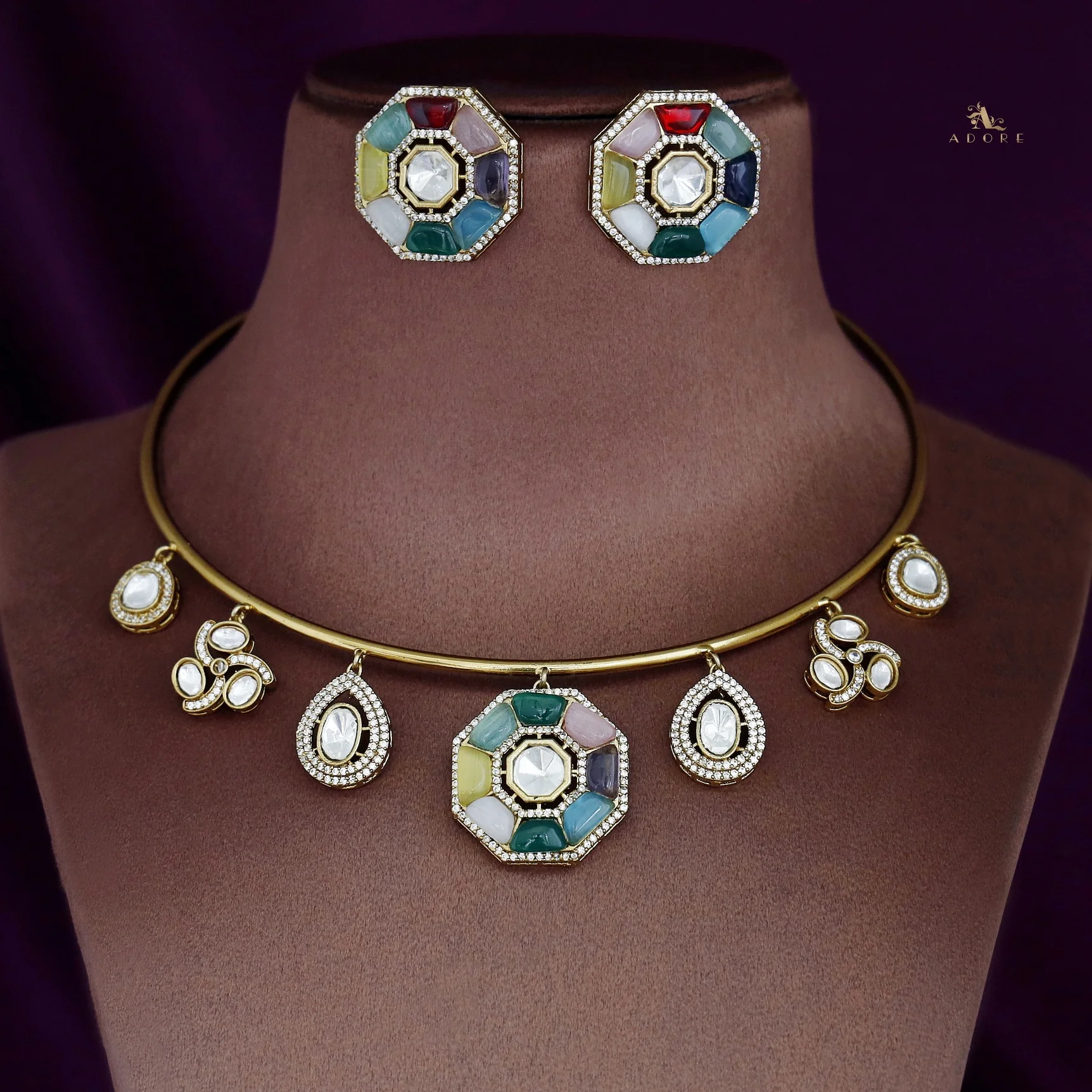 Azari Polki Kundan Neck Cuff With Stud - Image 3