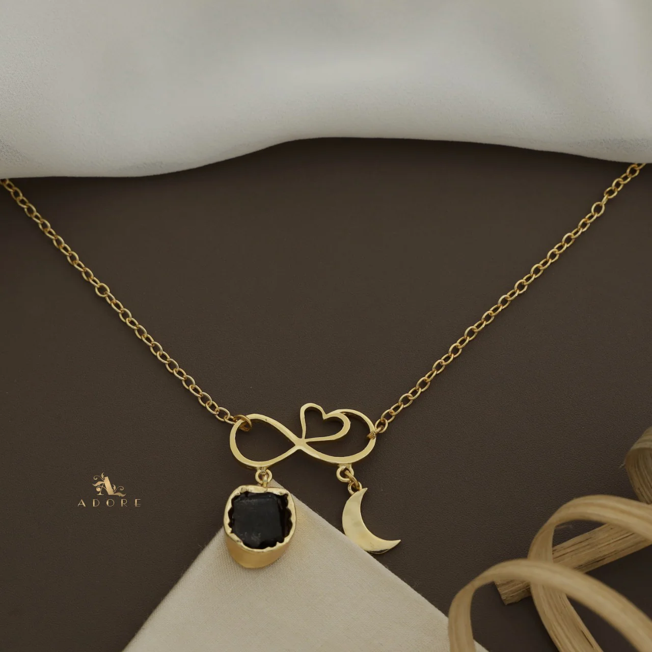 Azaria Raw Stone + Moon Neckpiece - Image 5