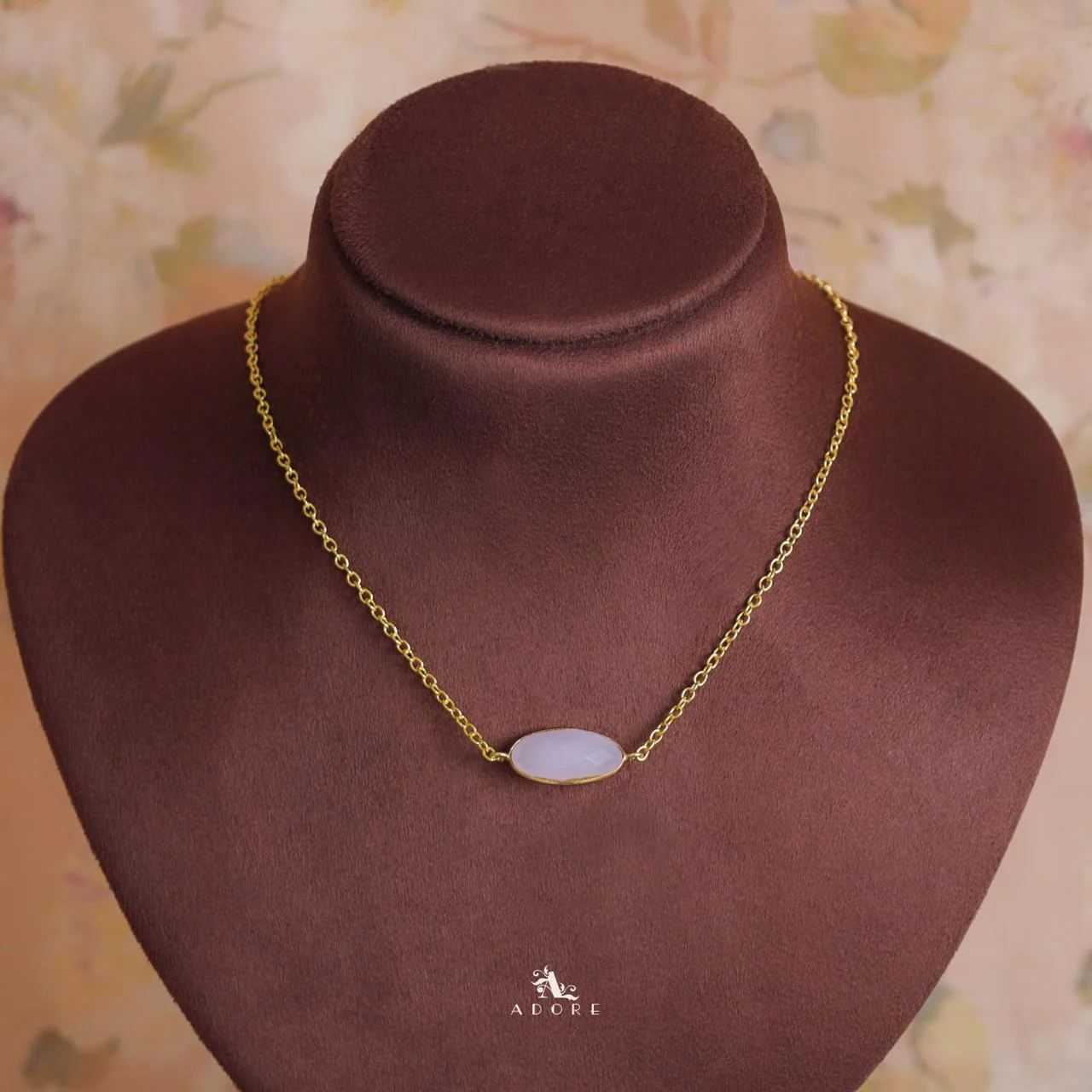 Azara Glossy Oval Short Neckpiece - Image 21