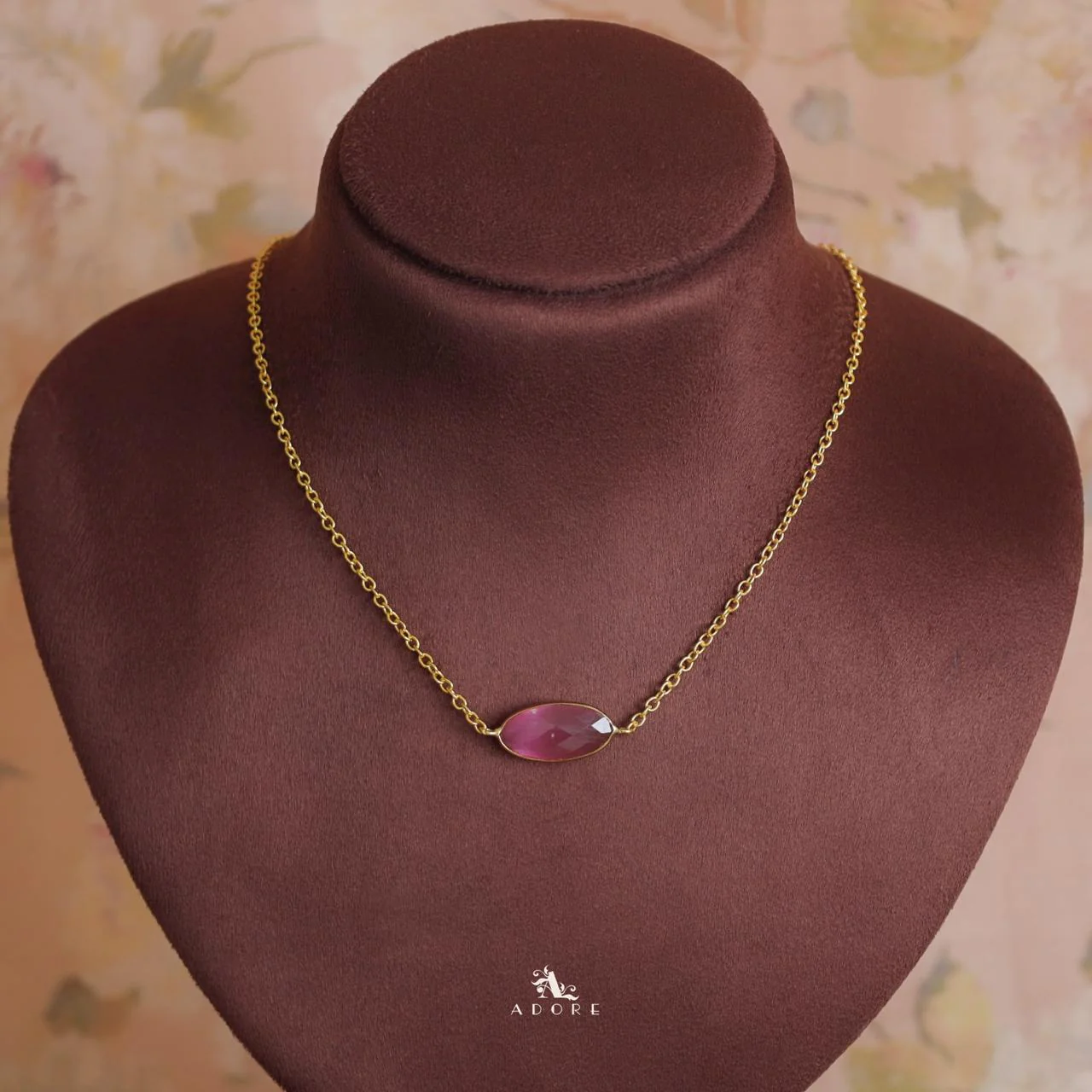 Azara Glossy Oval Short Neckpiece - Image 6