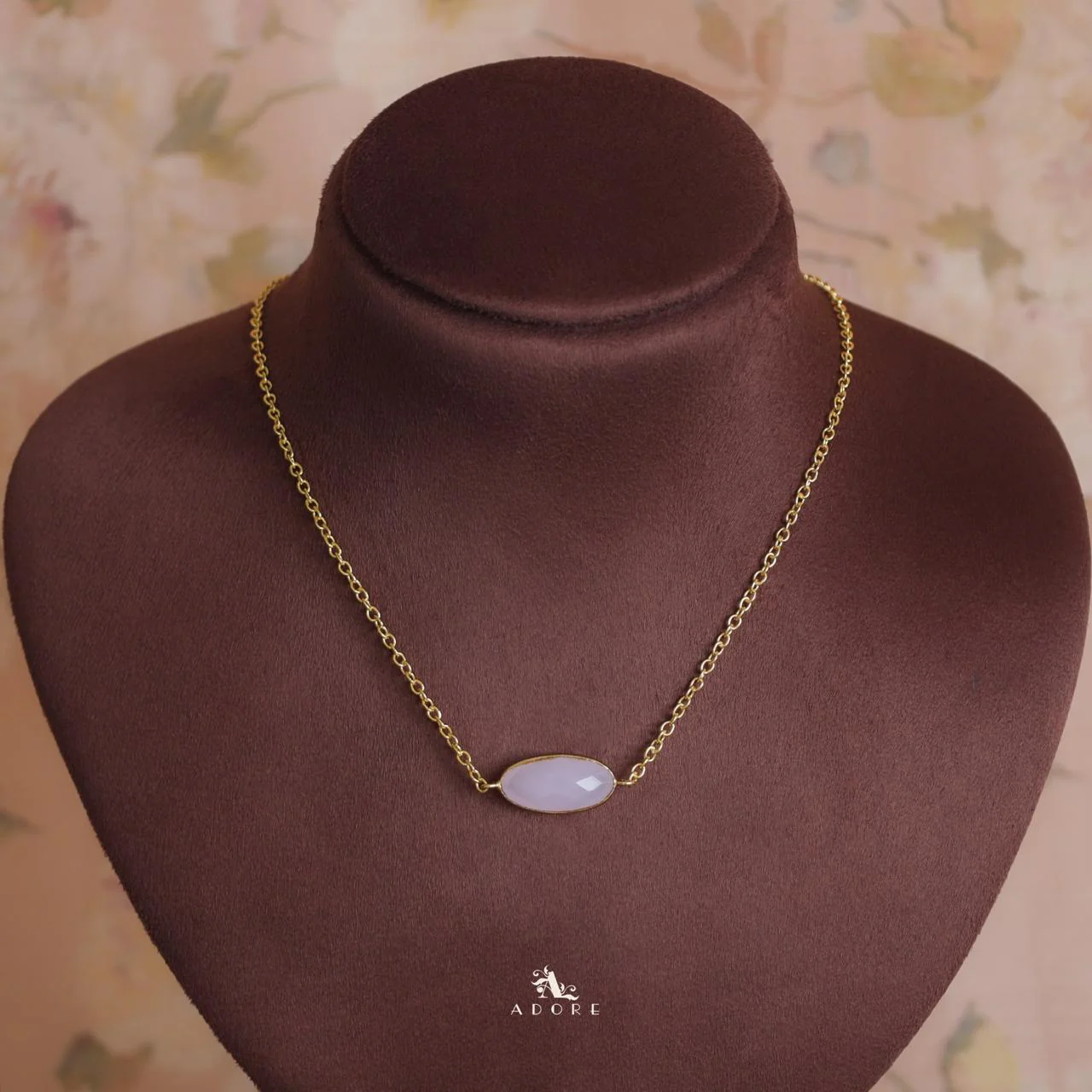 Azara Glossy Oval Short Neckpiece - Image 8