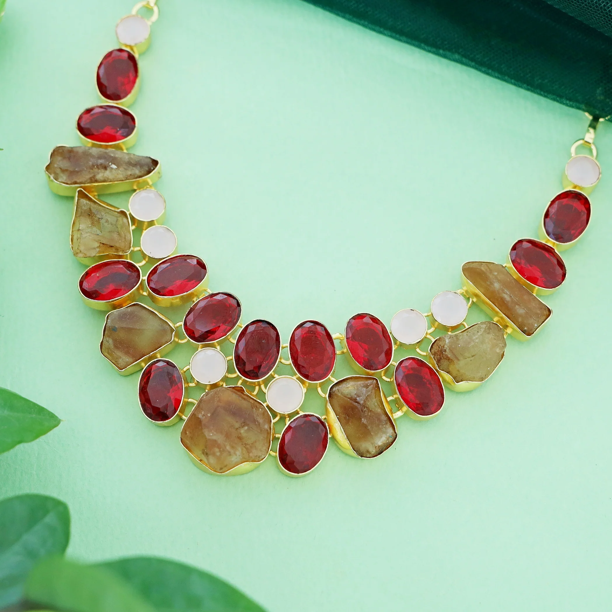 Bailey Neckpiece - Image 2