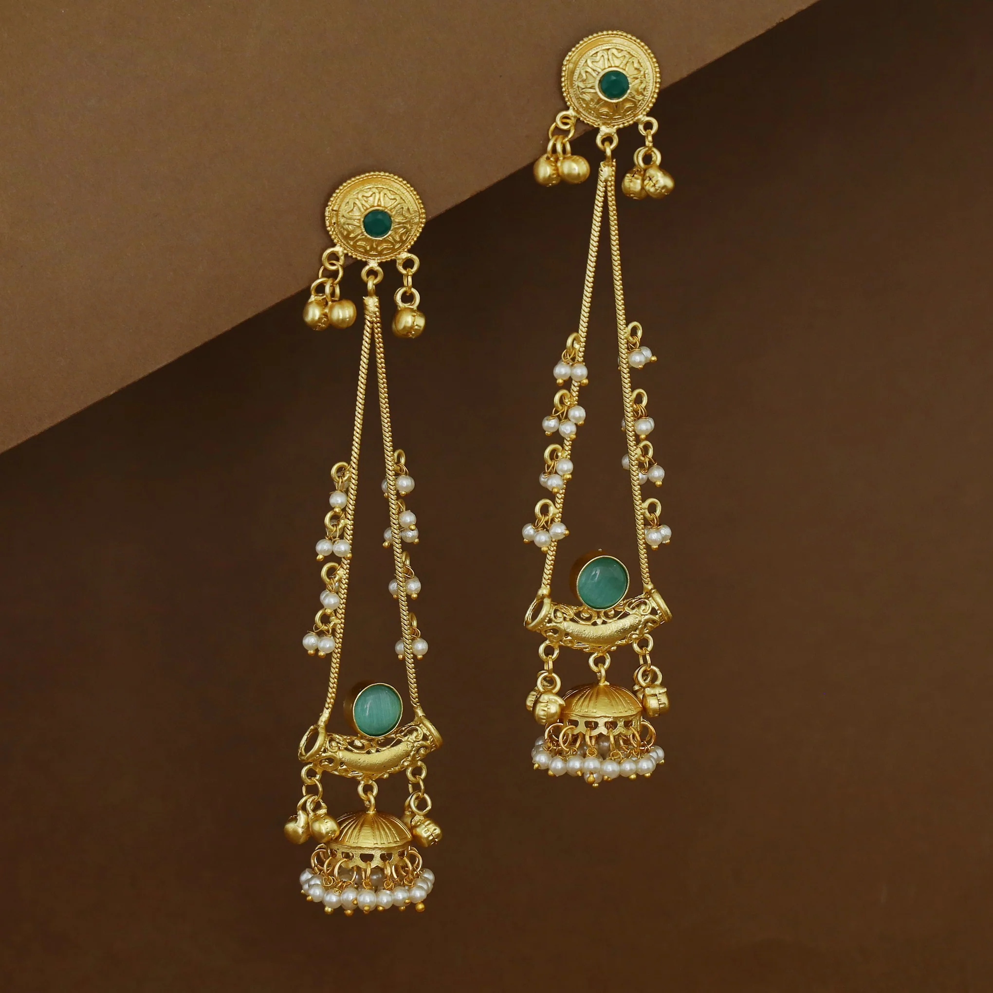 Baisakhi Ghunguroo Pearl Kashmiri Hanging Jhumka - Image 3