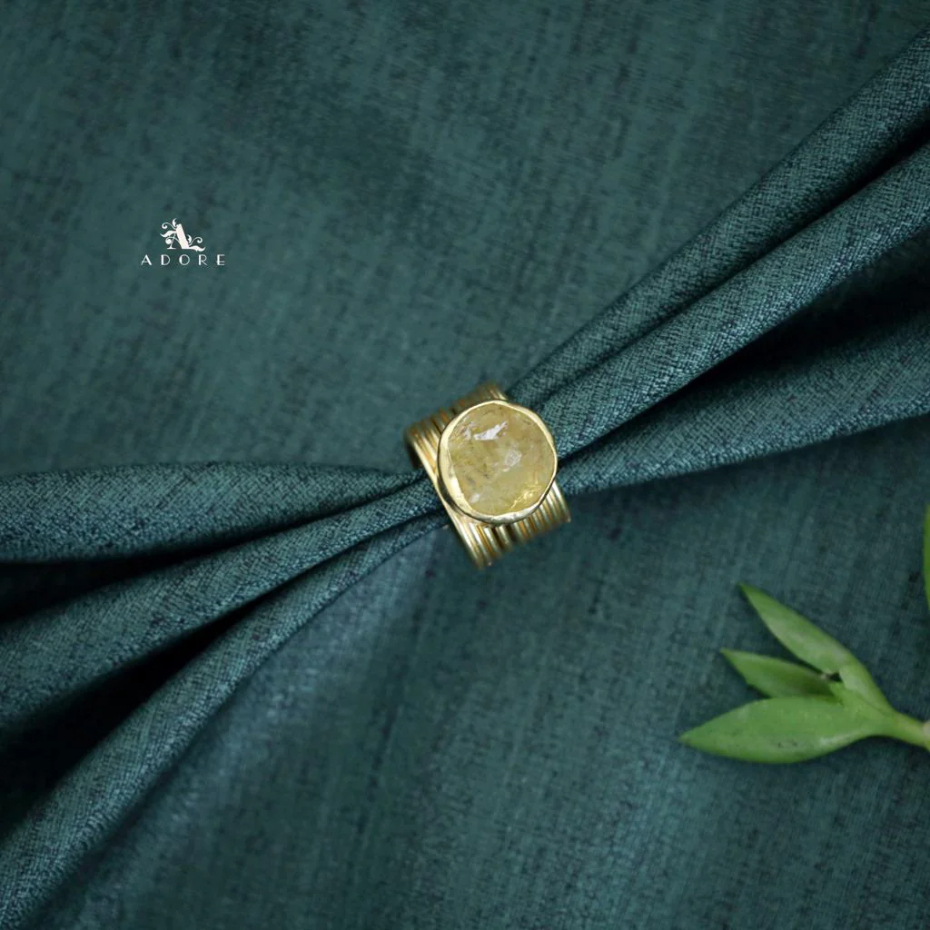Balqis Raw Stone Ring - Image 14