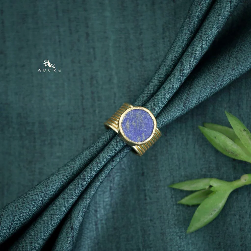 Balqis Raw Stone Ring - Image 3