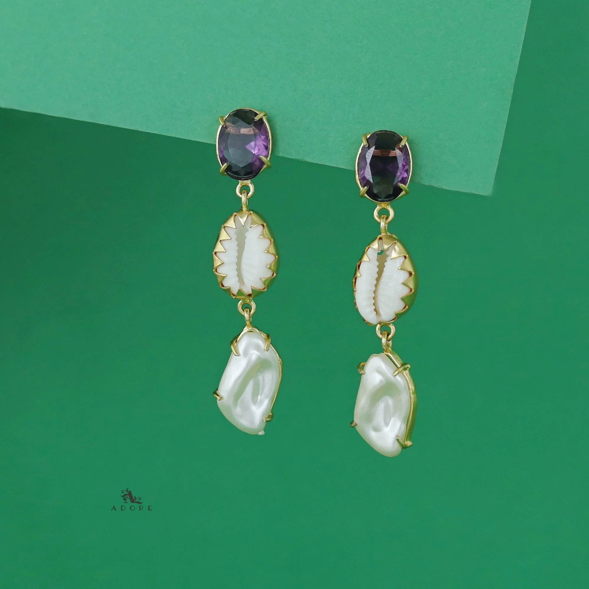 Banumathi Golden Shell + Baroque Glossy Stone Earring - Image 4