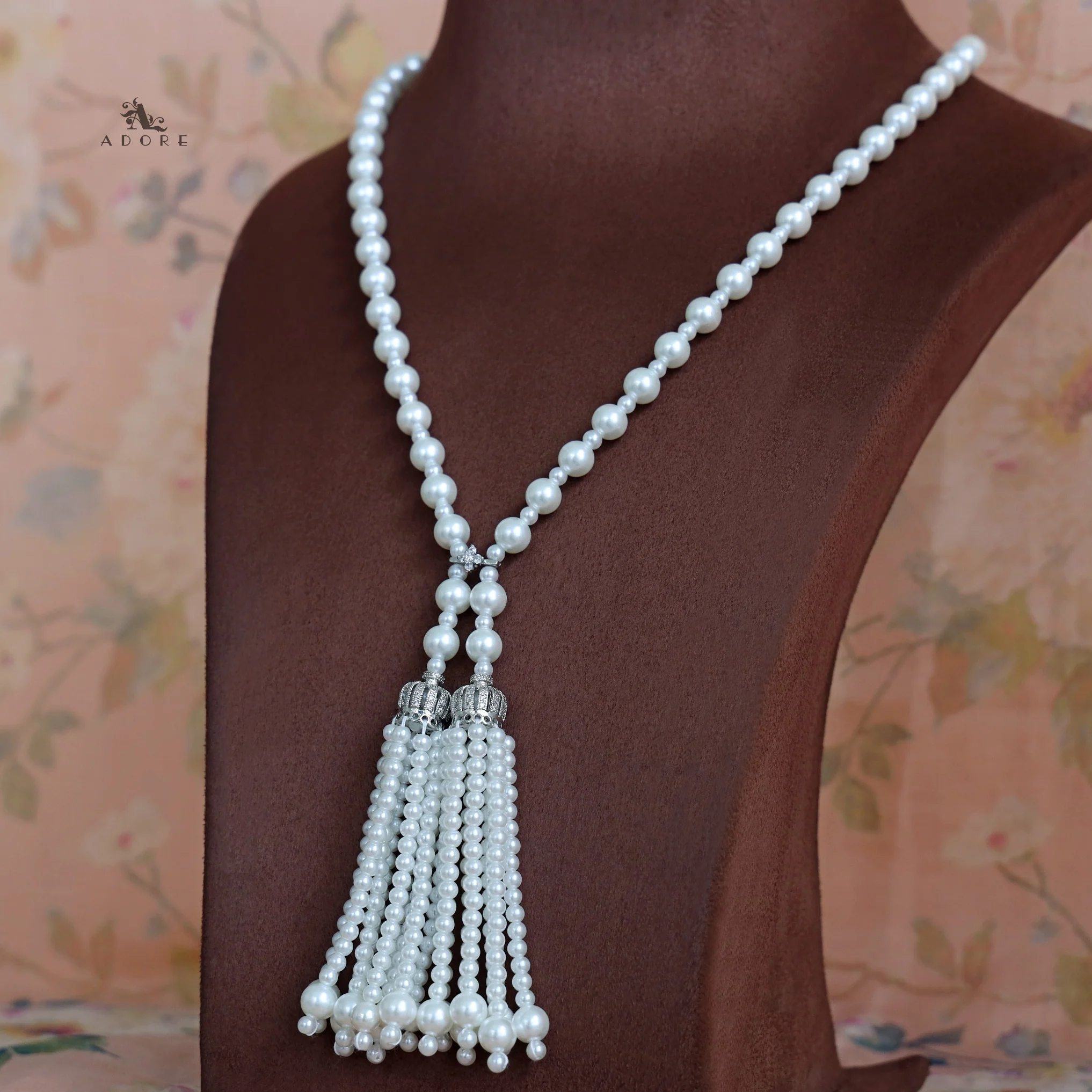 Becky Full Pearl Neckpiece - Image 2