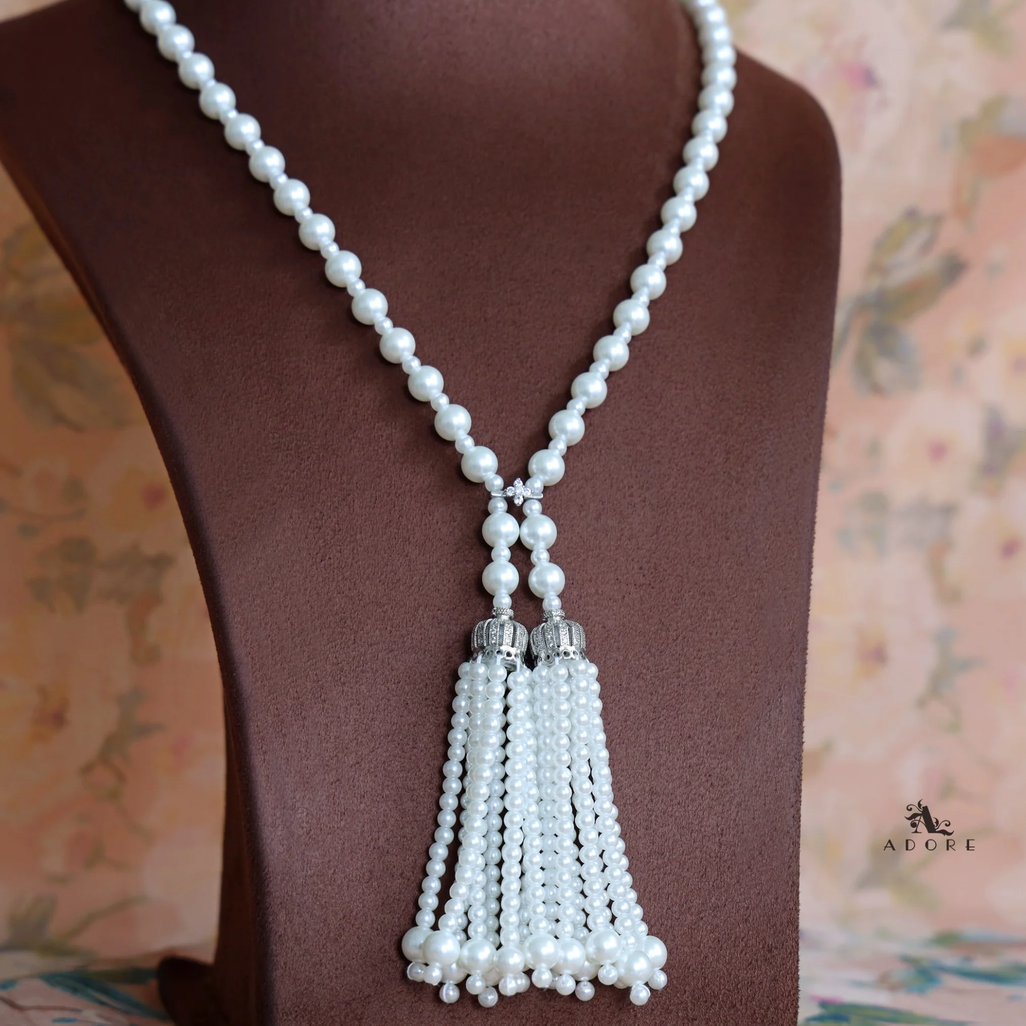 Becky Full Pearl Neckpiece - Image 3