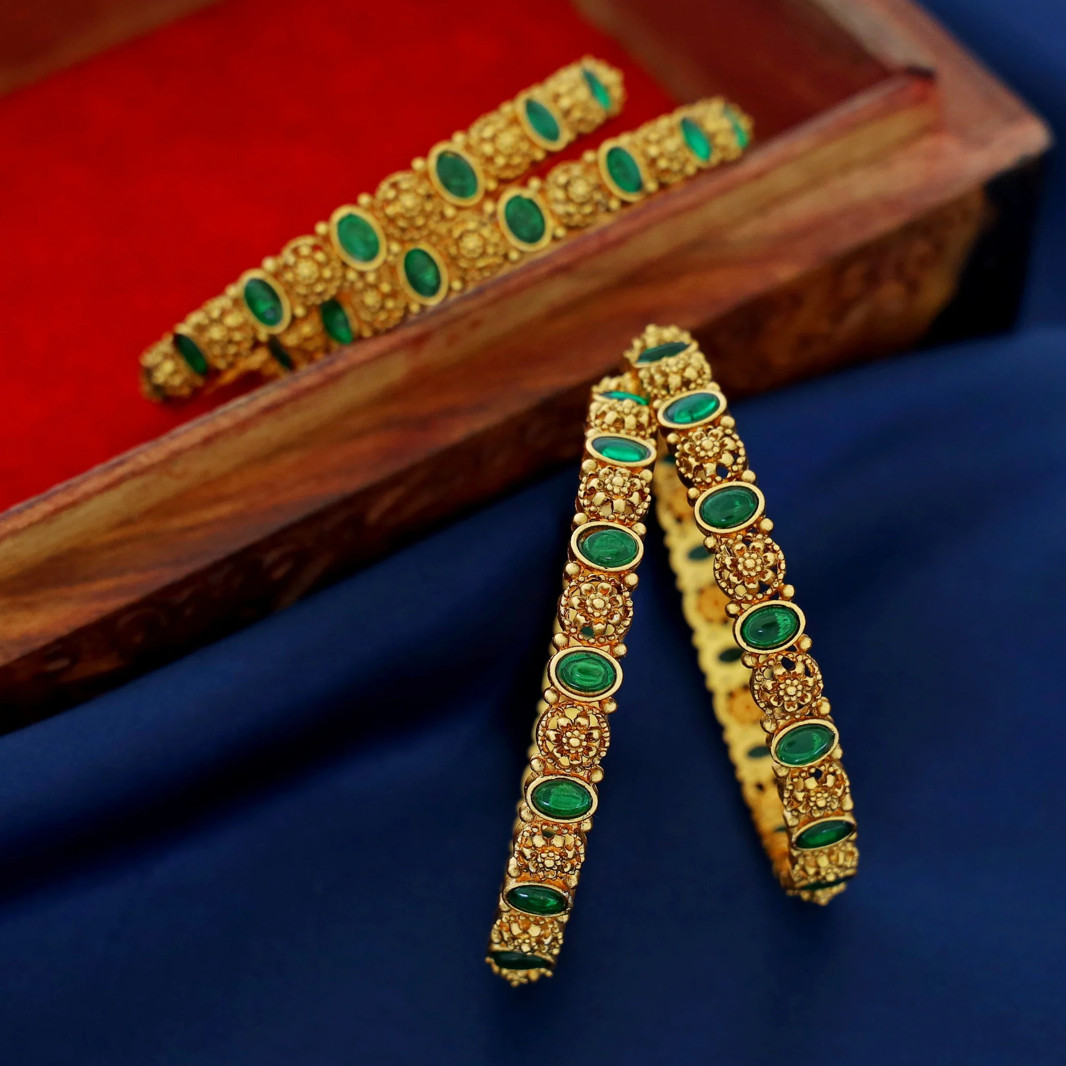 Bhanupriya Floral Kemp Stone Bangle (Set Of 4) - Image 7