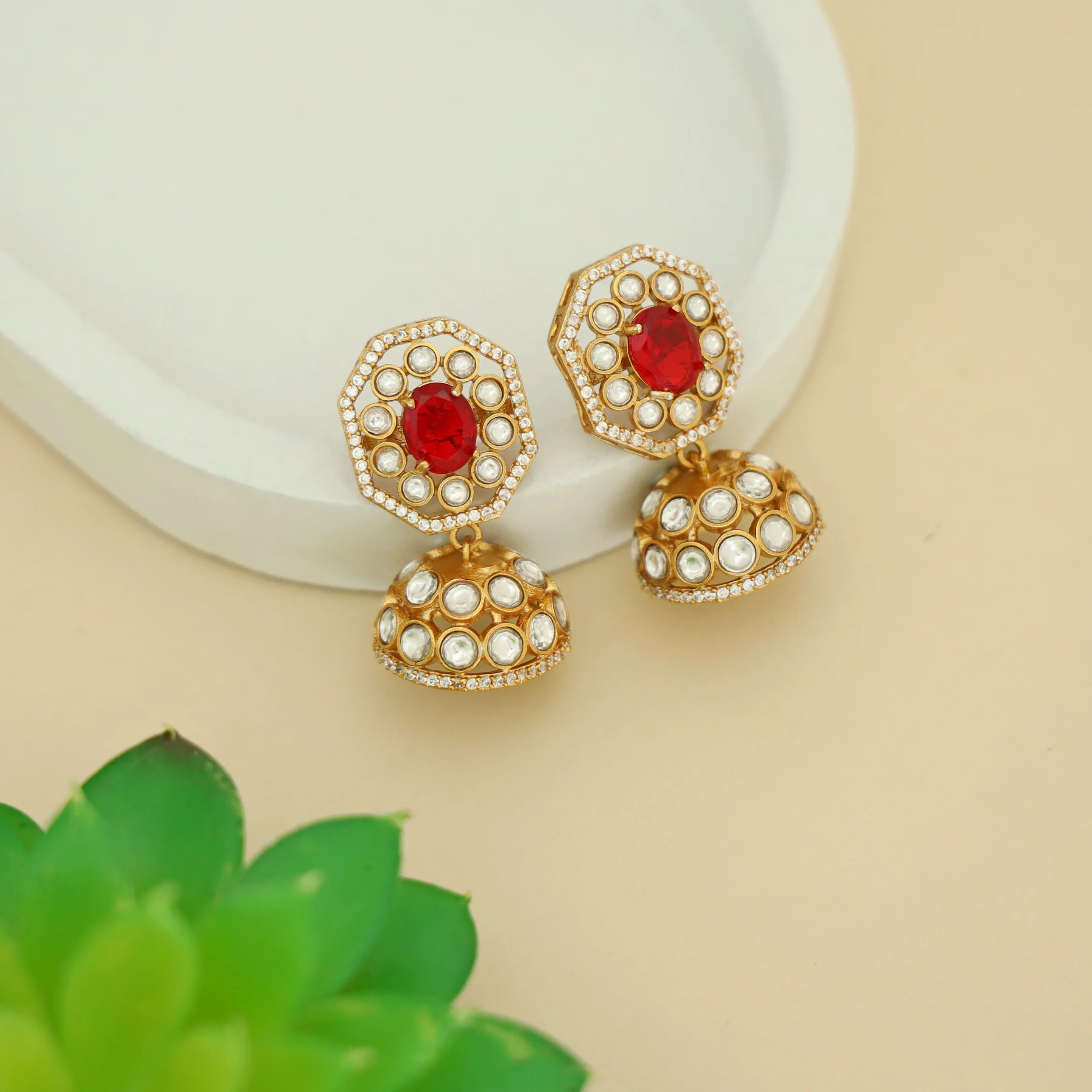 Bhavitha Glossy Stone Kundan Jhumka - Image 3