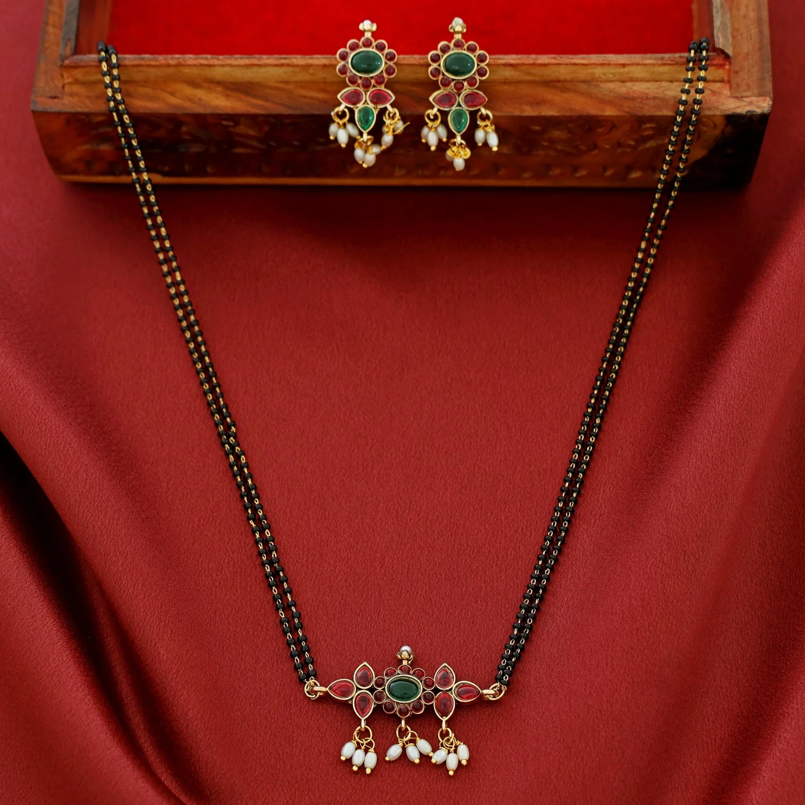 Binaisha Floral 2 Layer Mangalsutra With Earring - Image 3