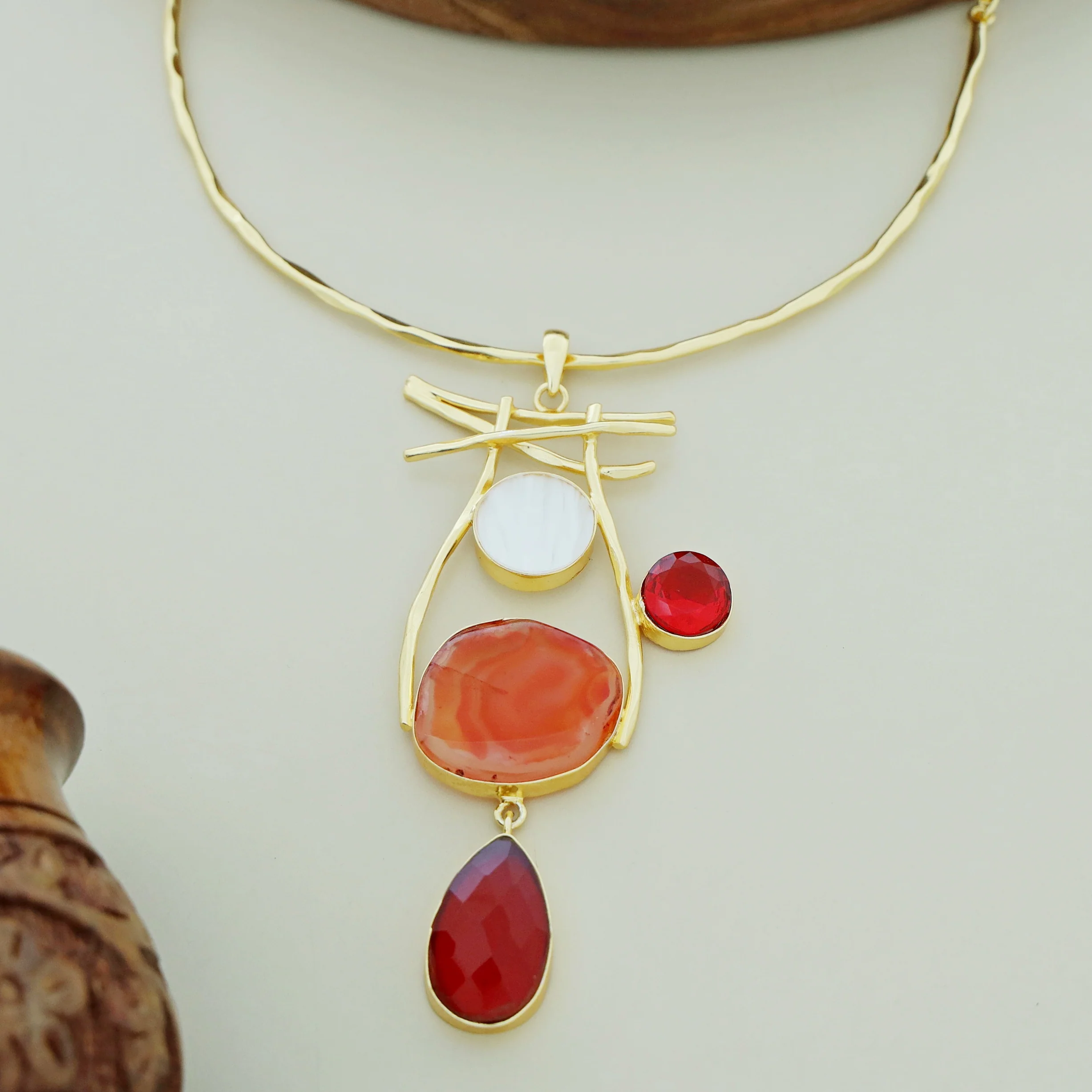 Binita Hammered Sticks MOP Agate Glossy Neck Cuff - Image 8