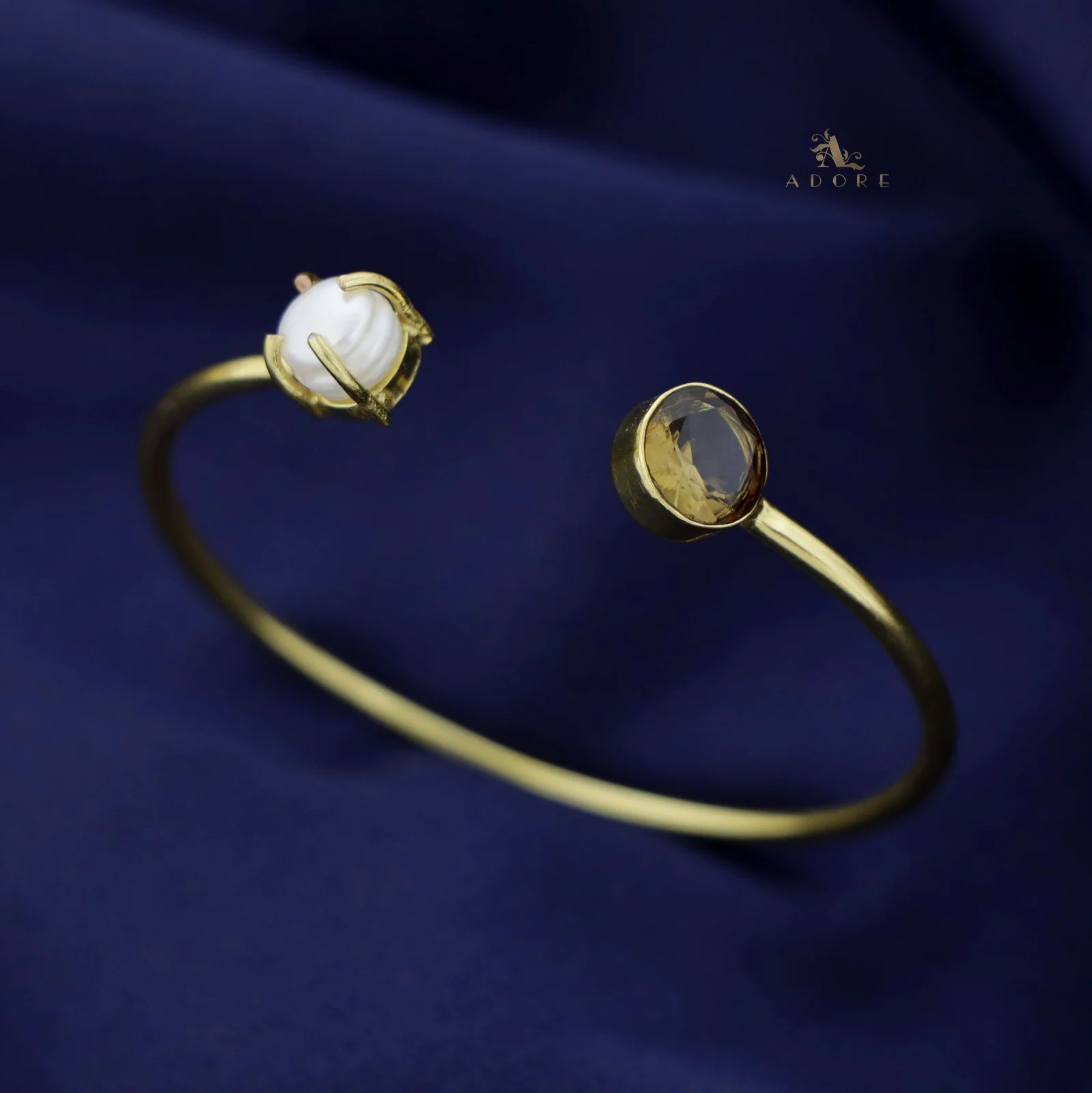 Bisiya Golden Glossy Pearl Bangle - Image 11