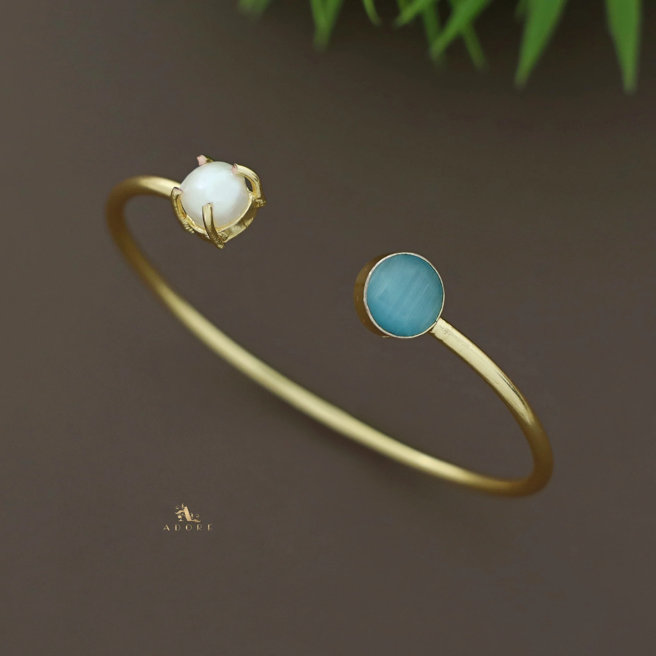 Bisiya Golden Glossy Pearl Bangle - Image 24