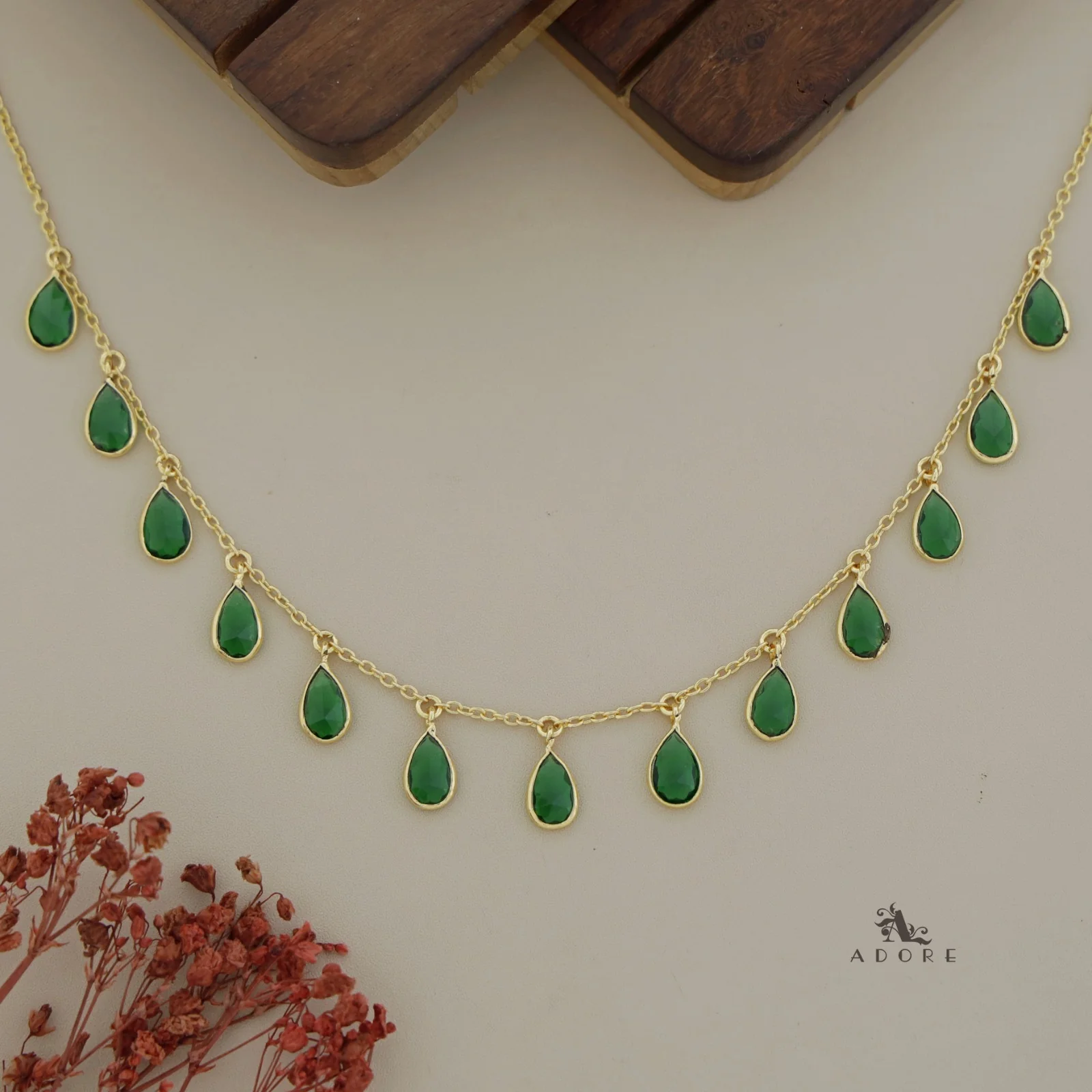 Brace Neckpiece - Image 32