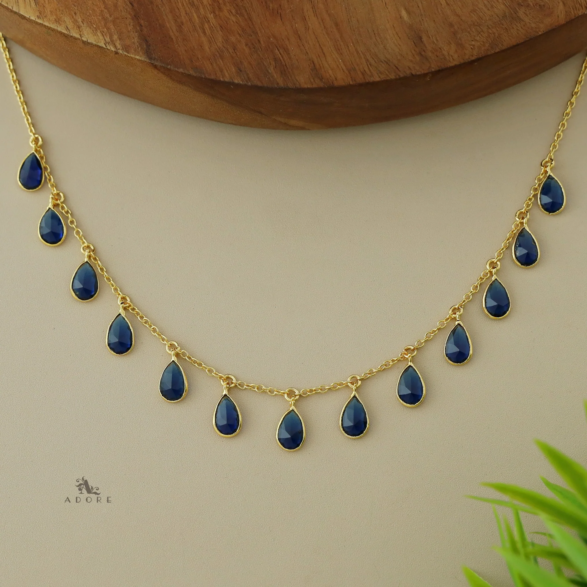 Brace Neckpiece - Image 35