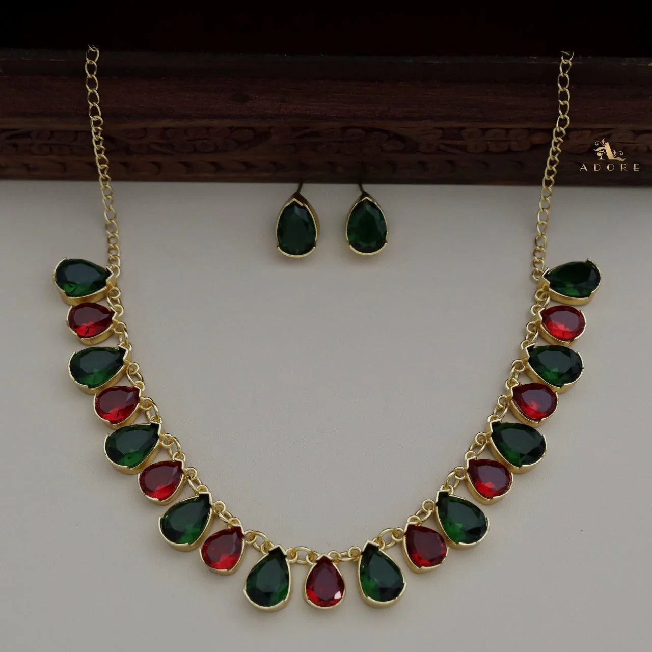 Breda Neckpiece with Stud - Image 11