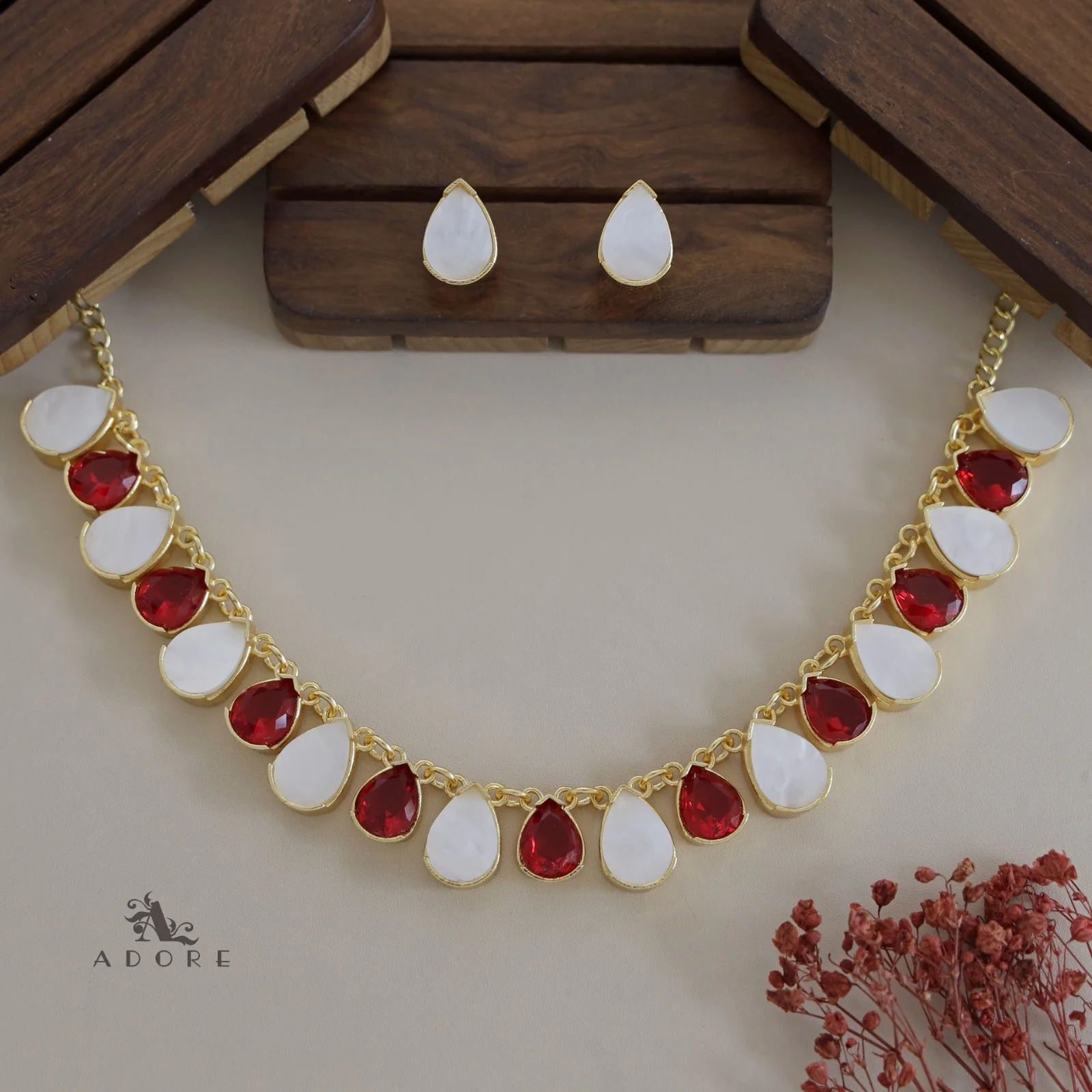 Breda Neckpiece with Stud - Image 17