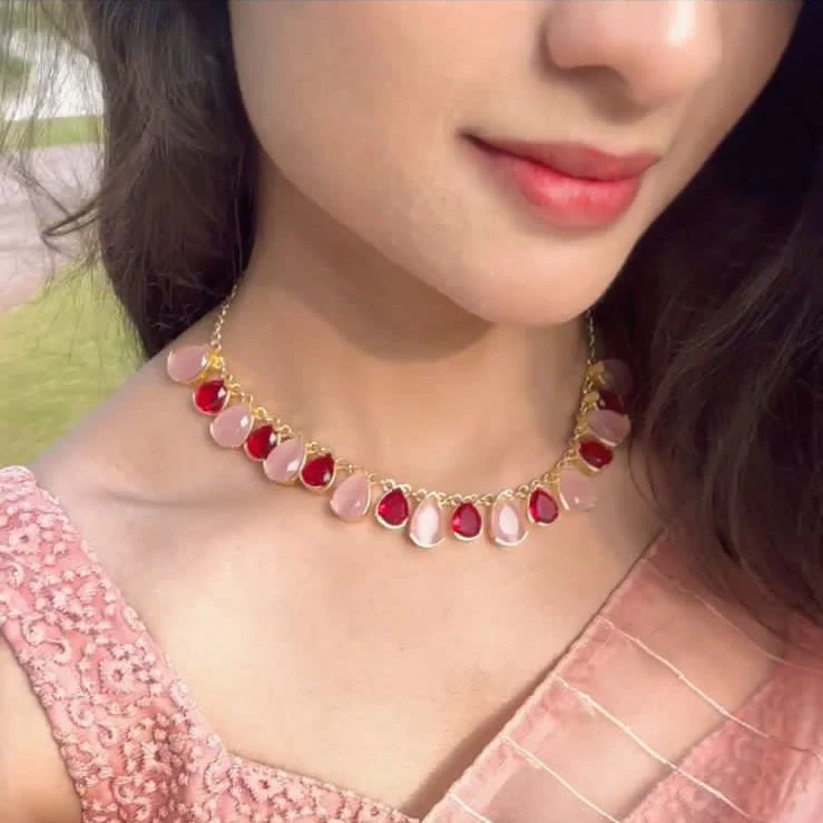 Breda Neckpiece with Stud - Image 3