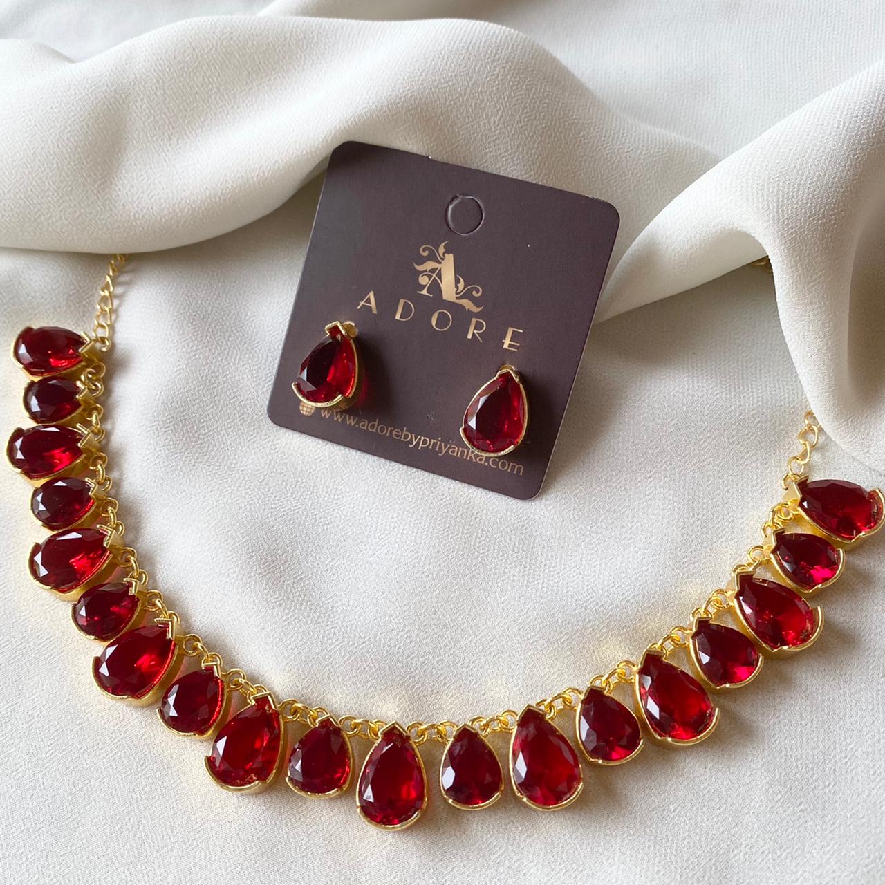 Breda Neckpiece with Stud - Image 30