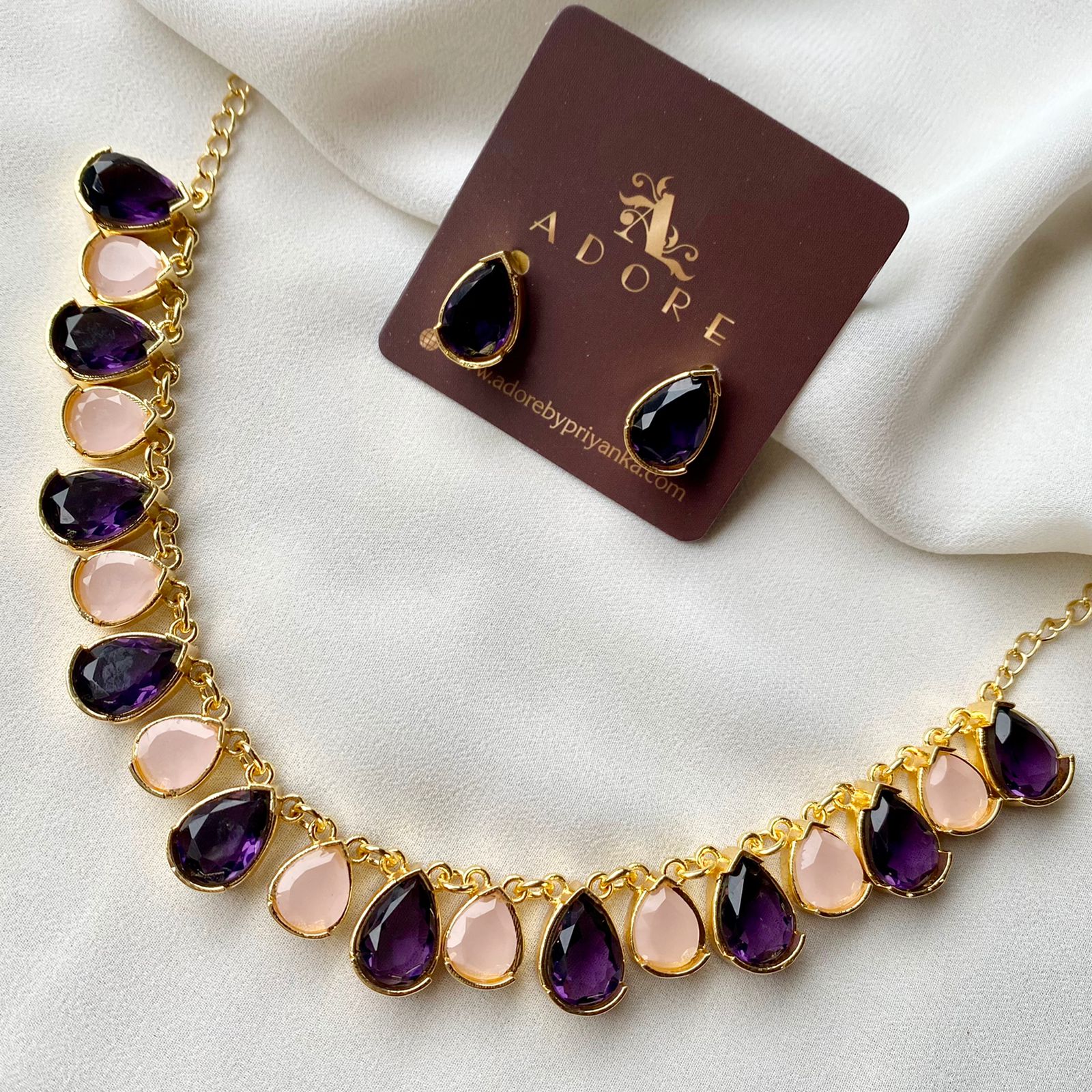 Breda Neckpiece with Stud - Image 5