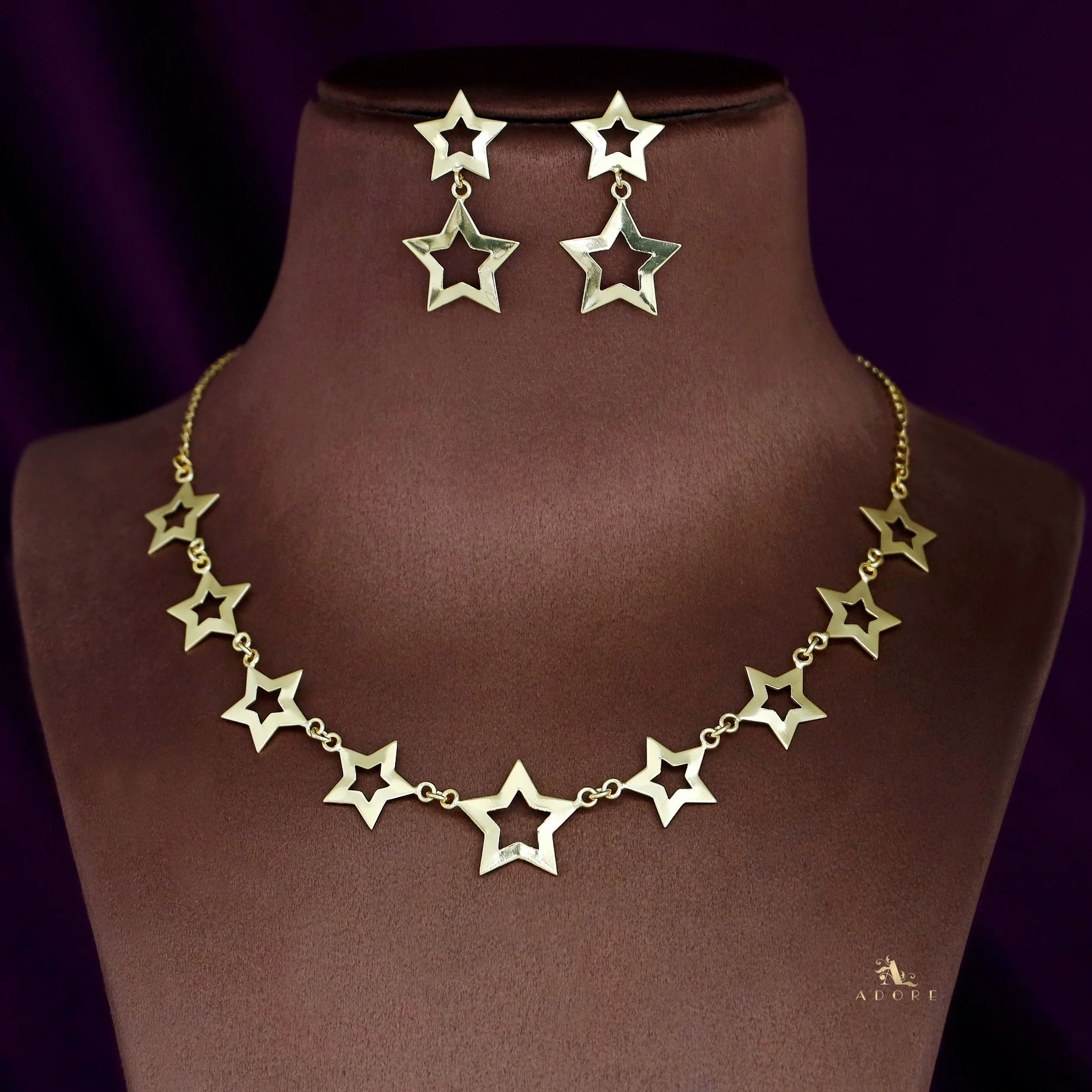 Brianna Golden Star Neckpiece With Earring - Image 2