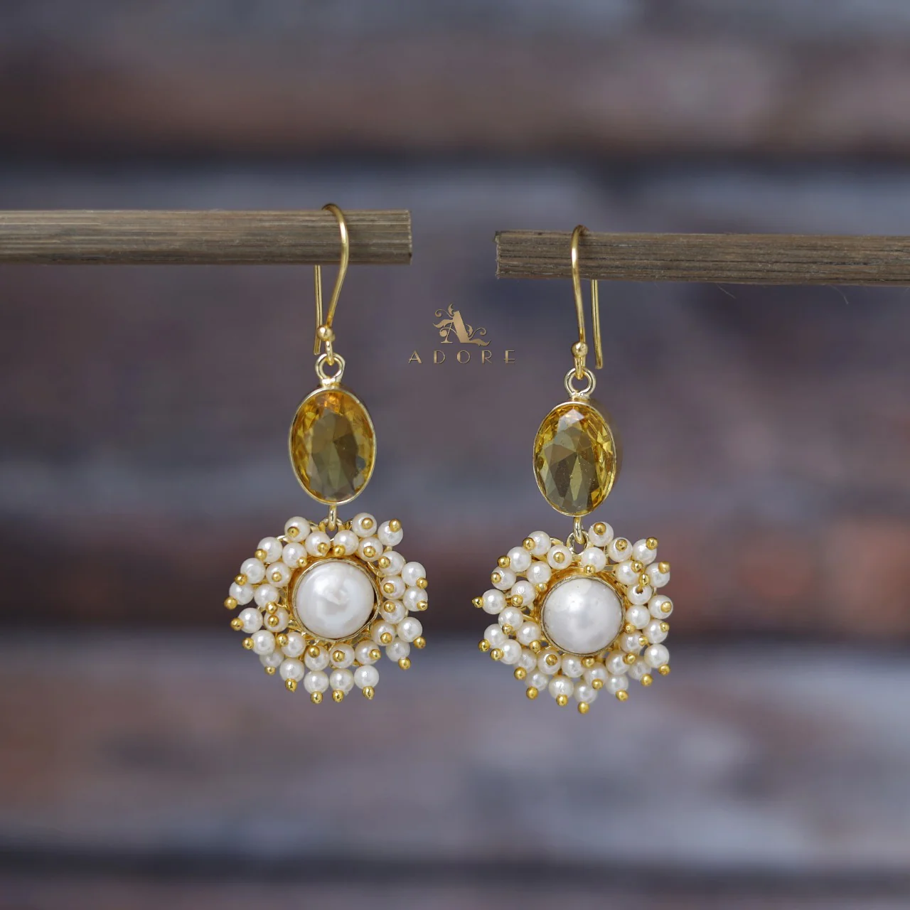 Bridiya Glossy Oval Cluster Pearl Drop - Image 9