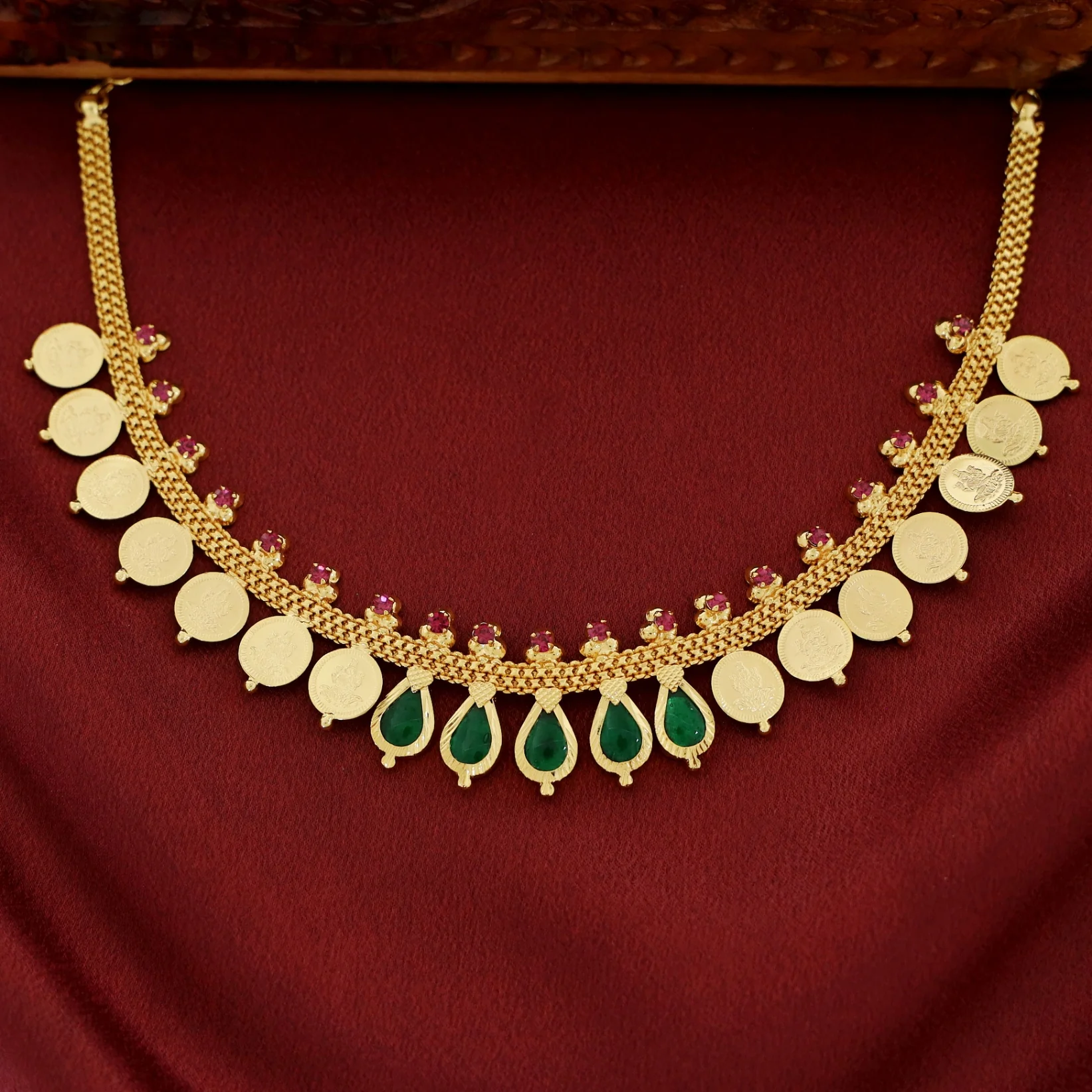 Brinda Kashi Nagapadam Short Neckpiece - Image 2