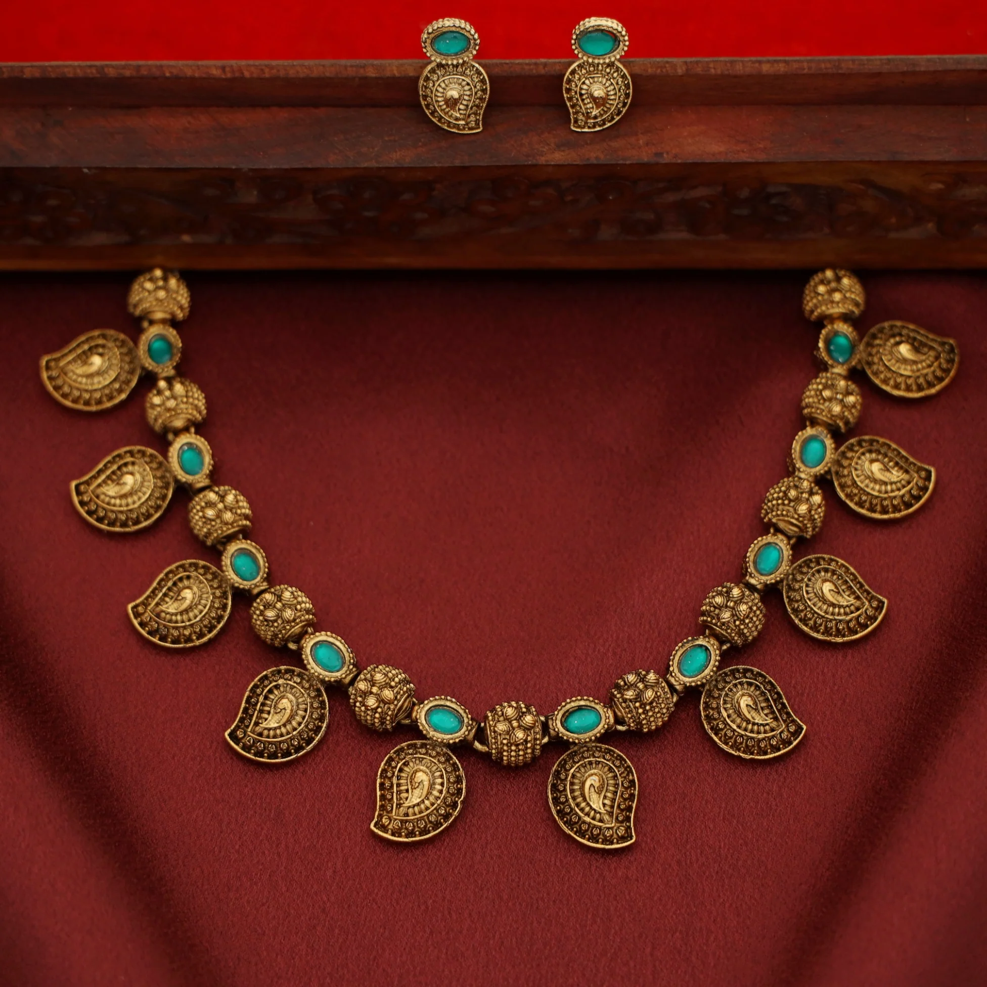 Brishti Mango Short Neckpiece With Earring - Image 3