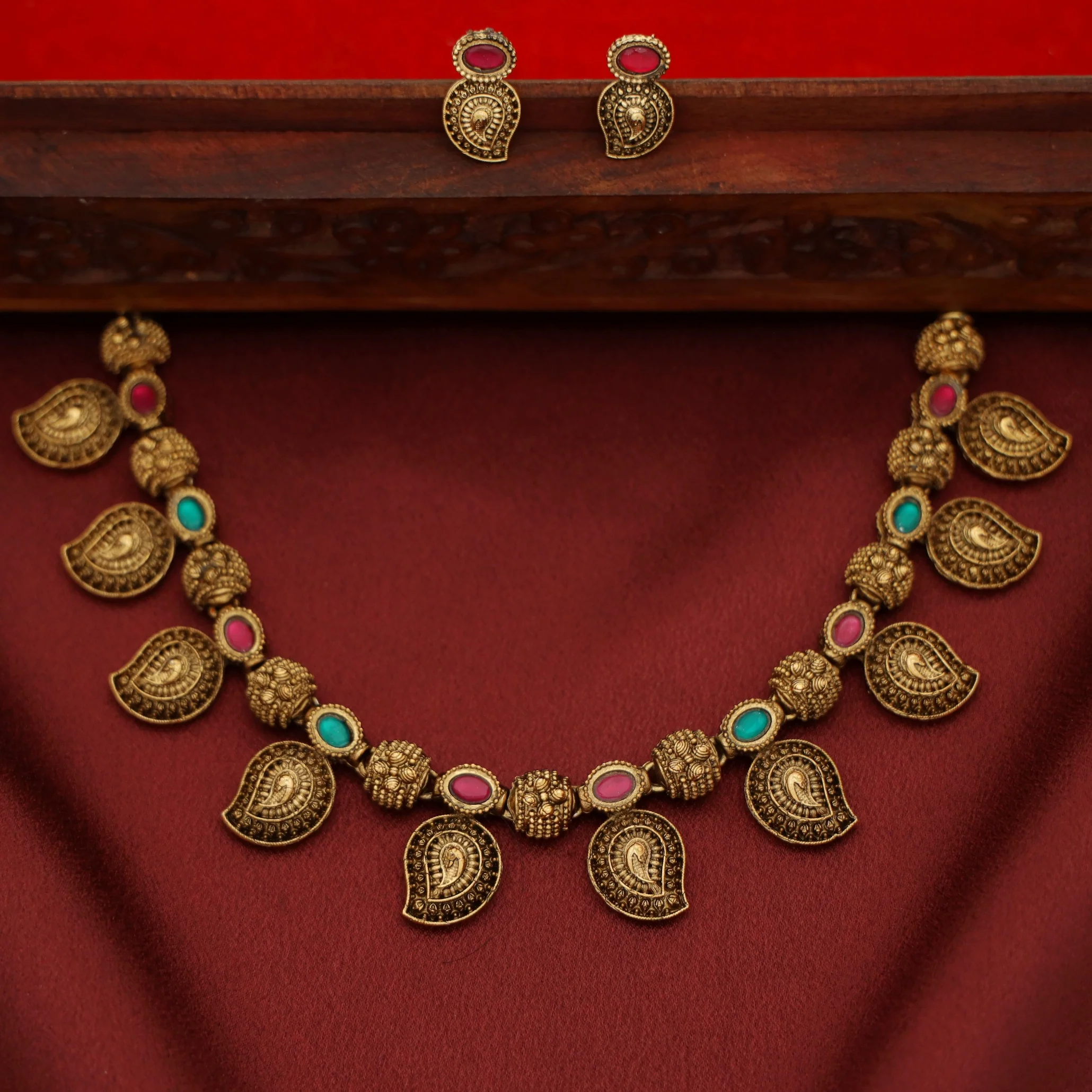 Brishti Mango Short Neckpiece With Earring - Image 6