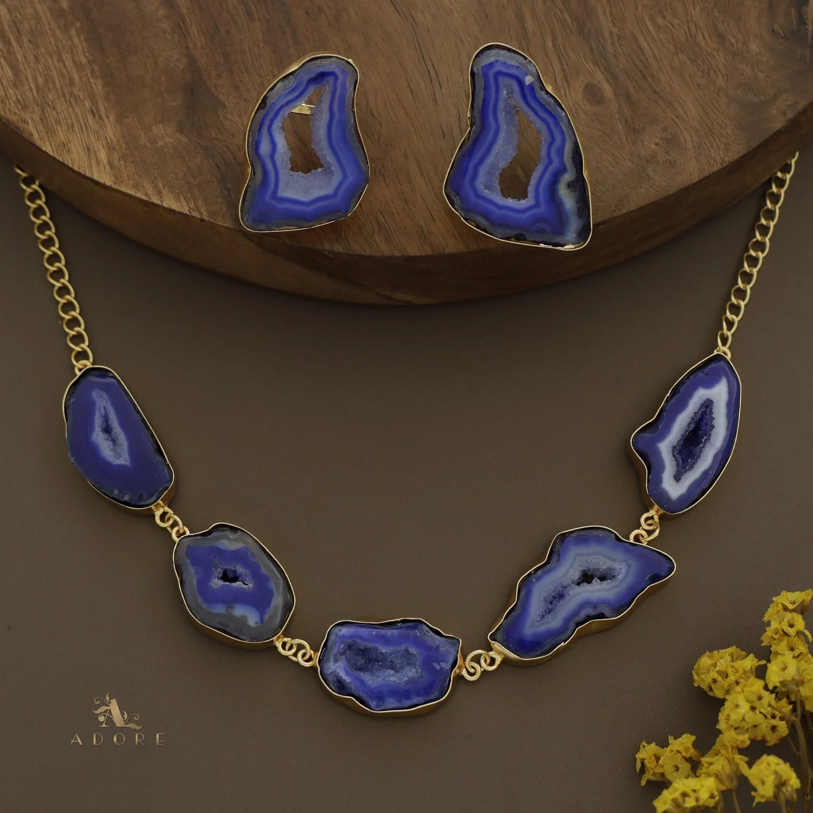 Britney Agate Choker/Short Neckpiece With Earring - Image 43