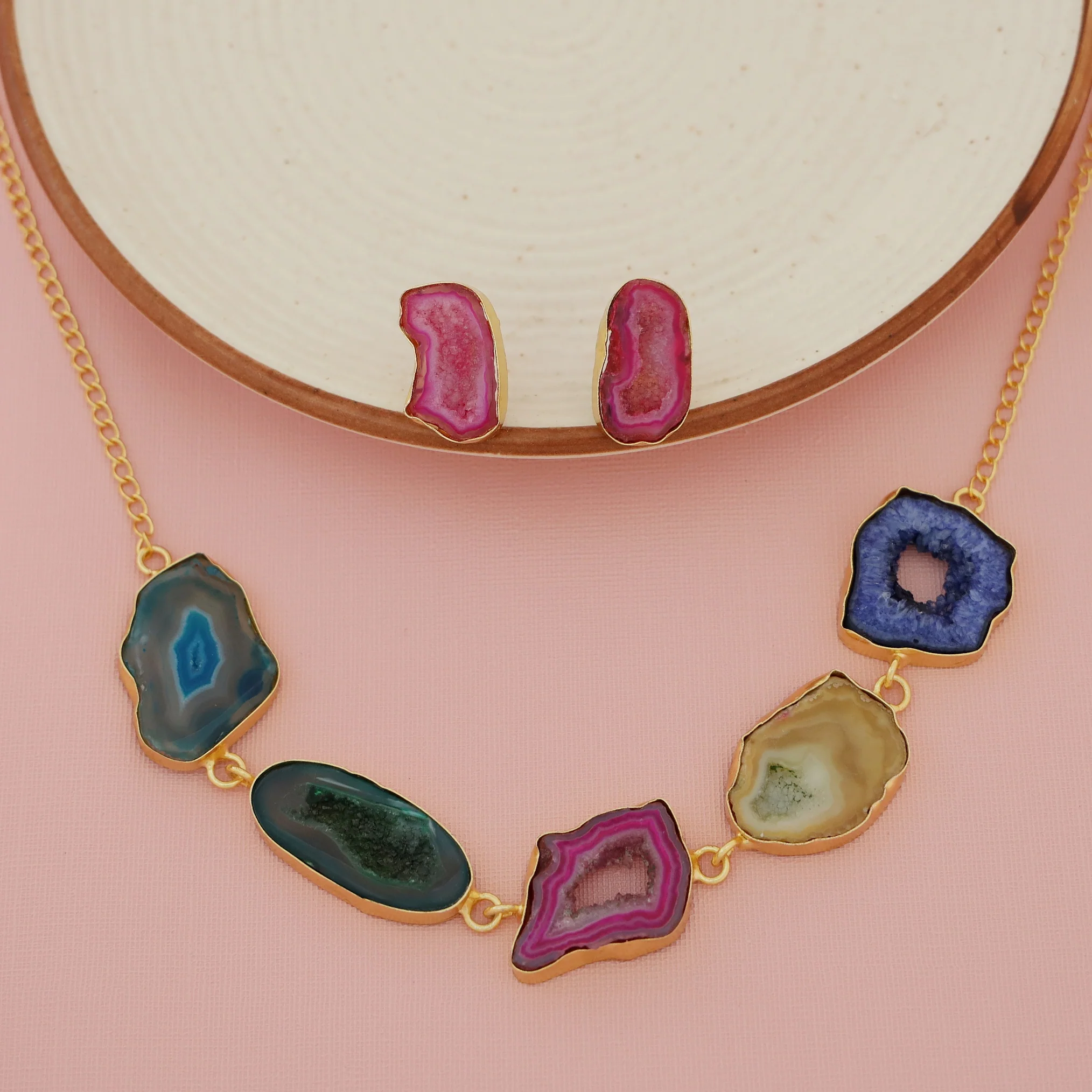 Britney Agate Choker/Short Neckpiece With Earring - Image 46