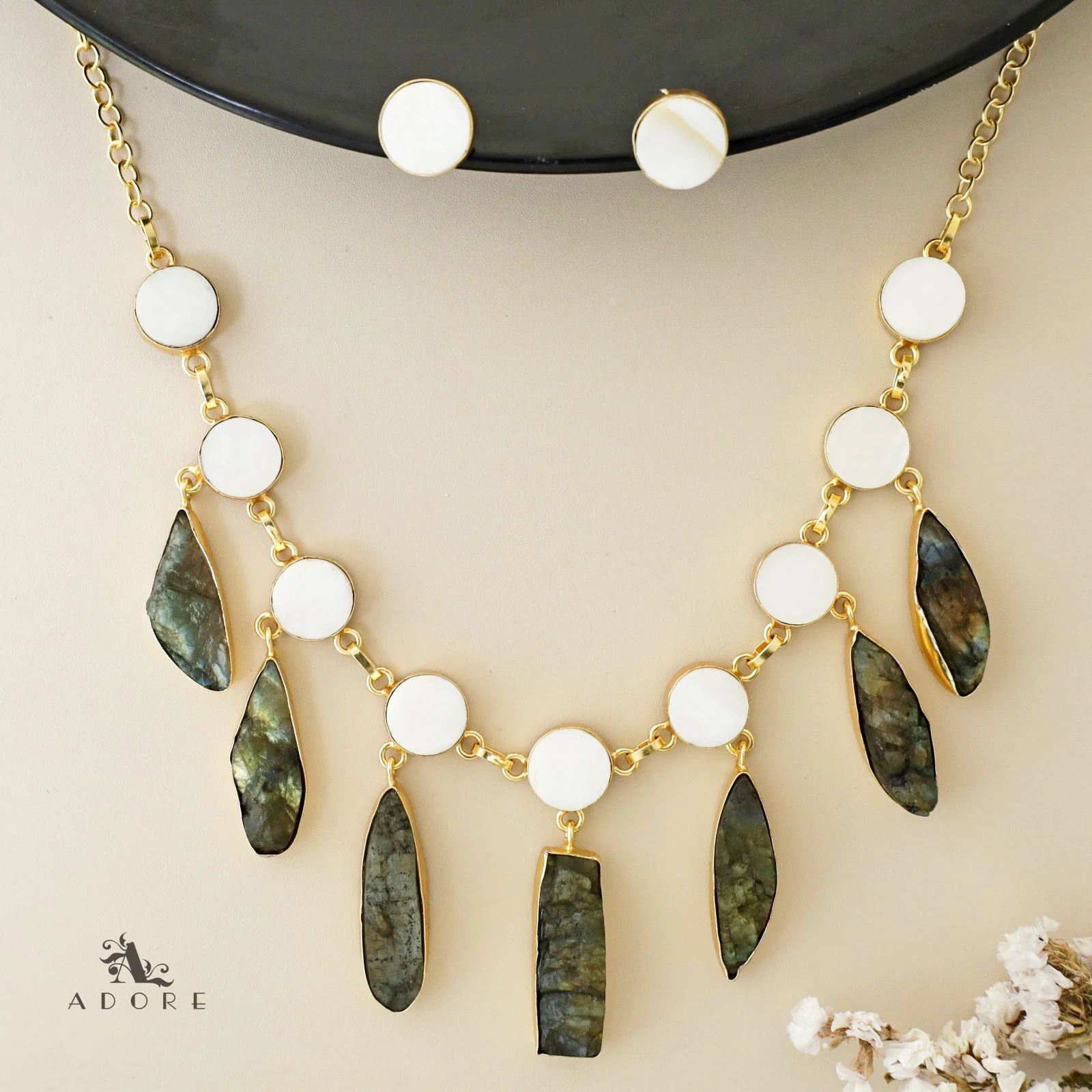 Cairo Round Raw Stone Drop Neckpiece With Stud - Image 9