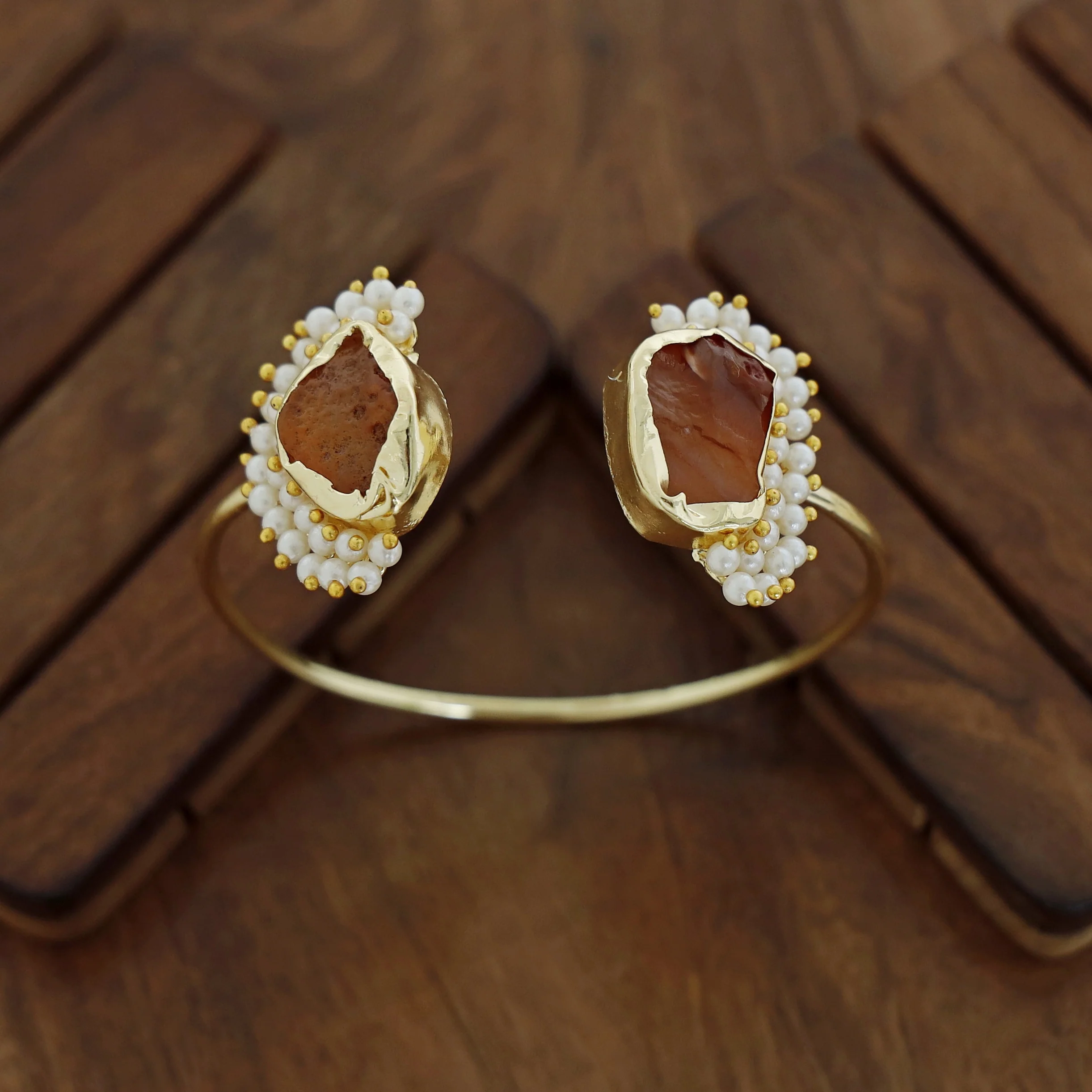 Caitlin Raw Stone Cluster Pearl Bangle - Image 29