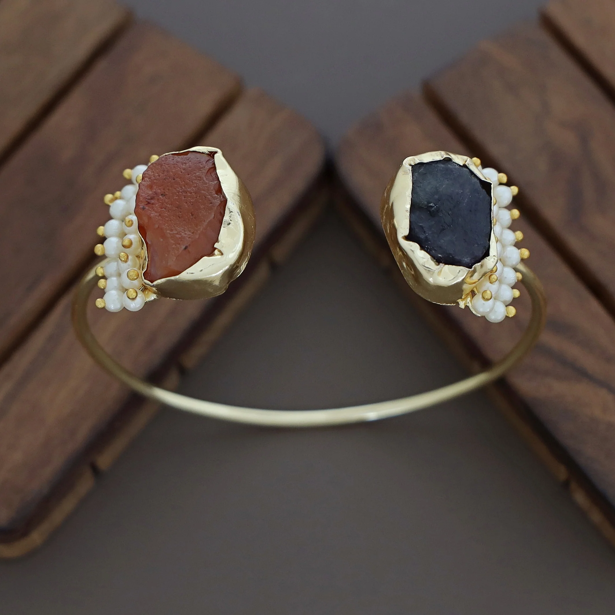 Caitlin Raw Stone Cluster Pearl Bangle - Image 34