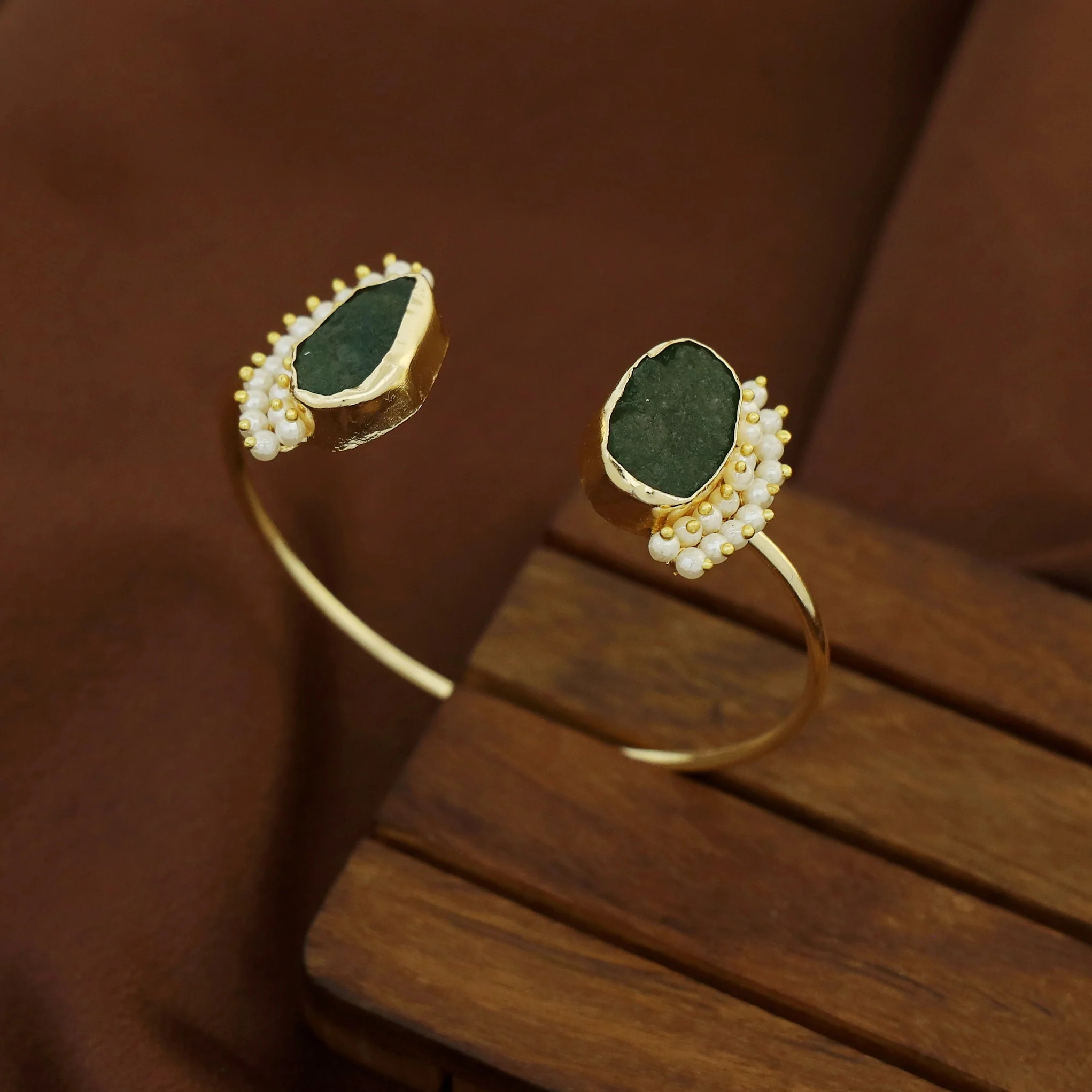 Caitlin Raw Stone Cluster Pearl Bangle - Image 41