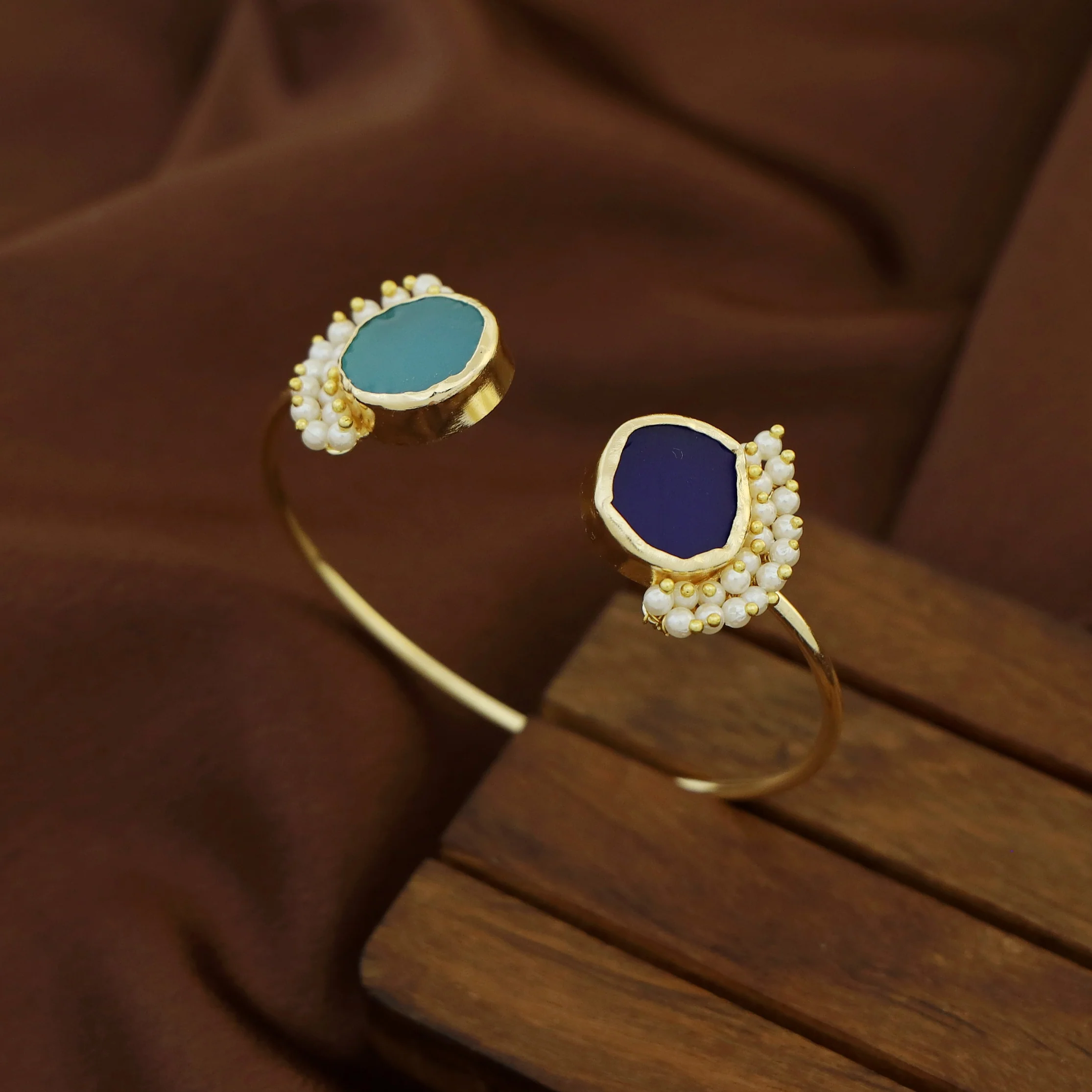 Caitlin Raw Stone Cluster Pearl Bangle - Image 42