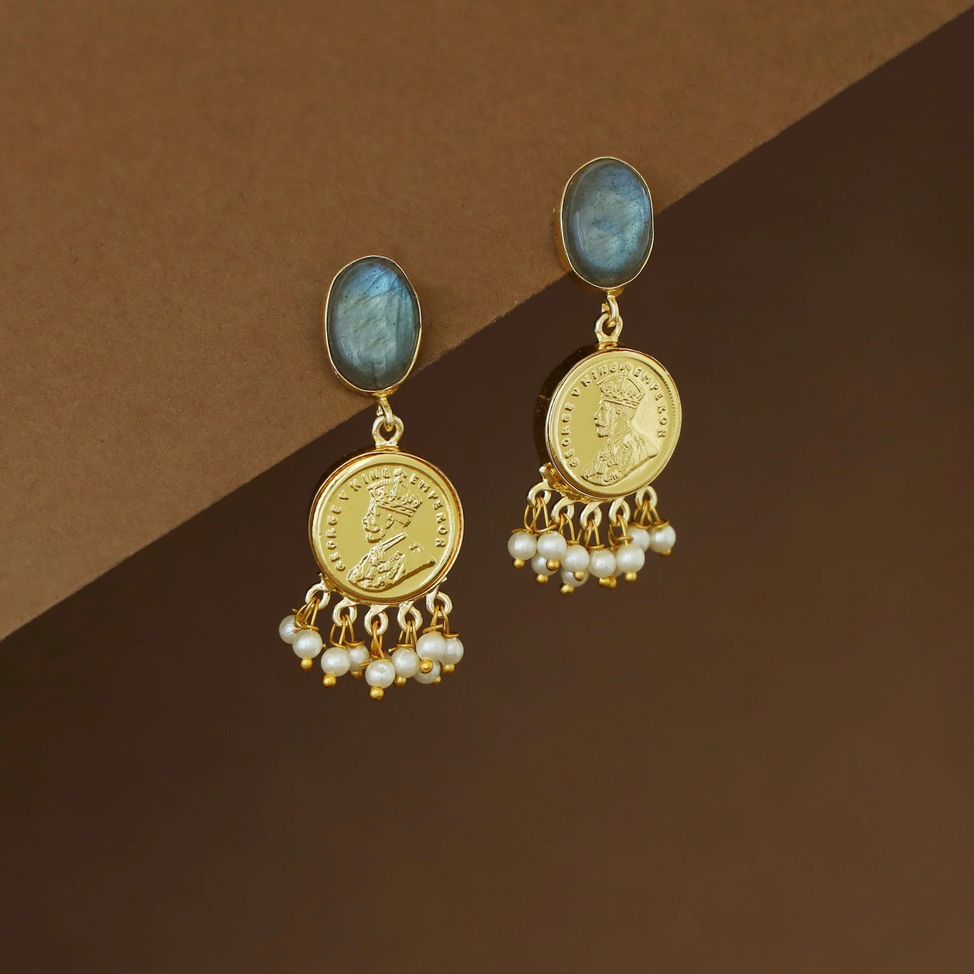 Caliso Golden Natural Oval Stone King George Cluster Pearl Earring - Image 2