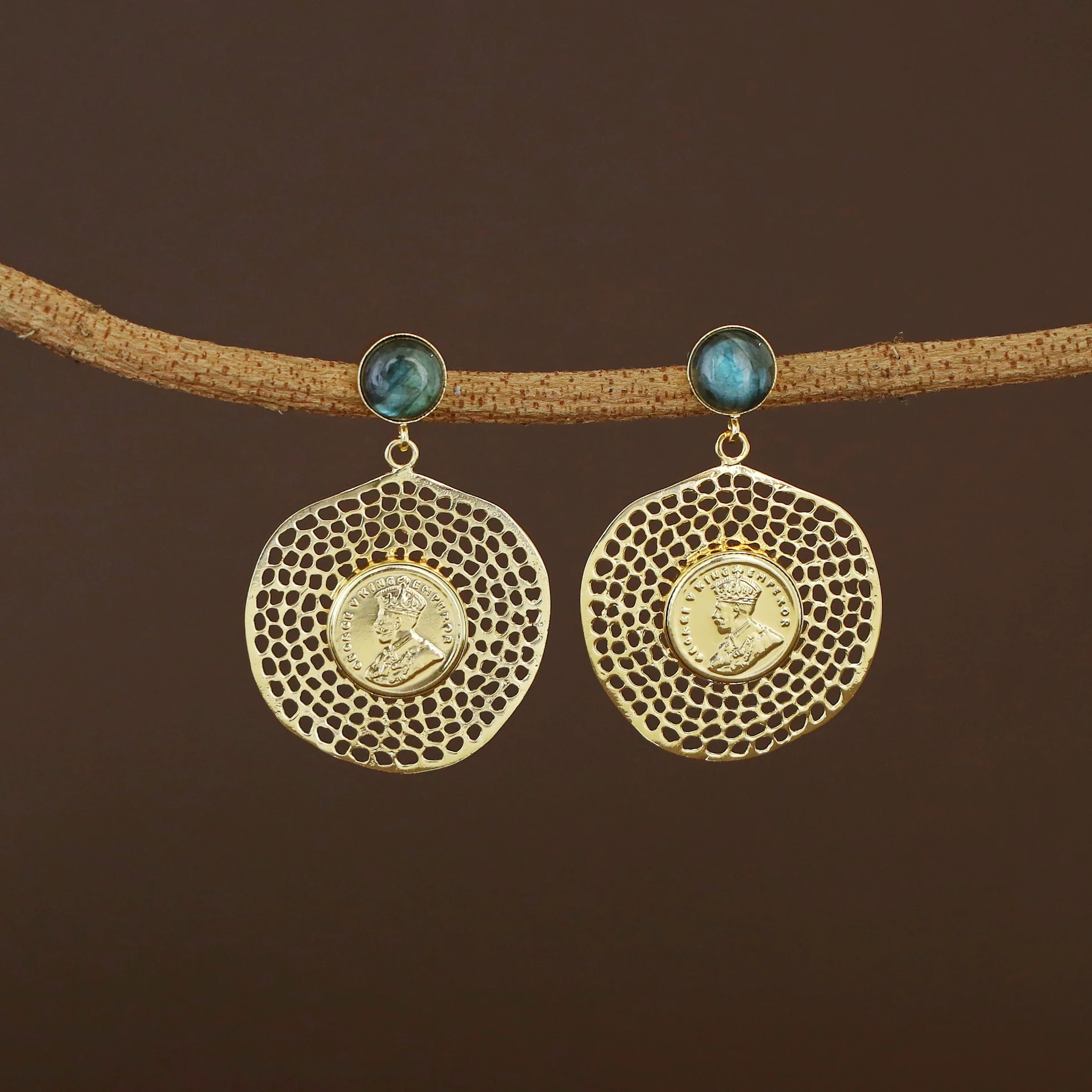 Caliso Golden Natural Stone King George Earring - Image 5