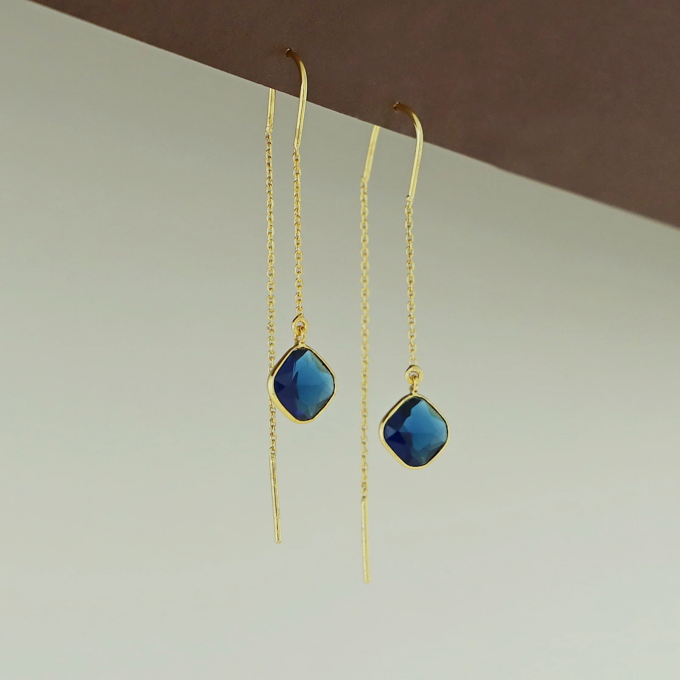 Camille Glossy Diamond Needle And Thread Earring - Image 3